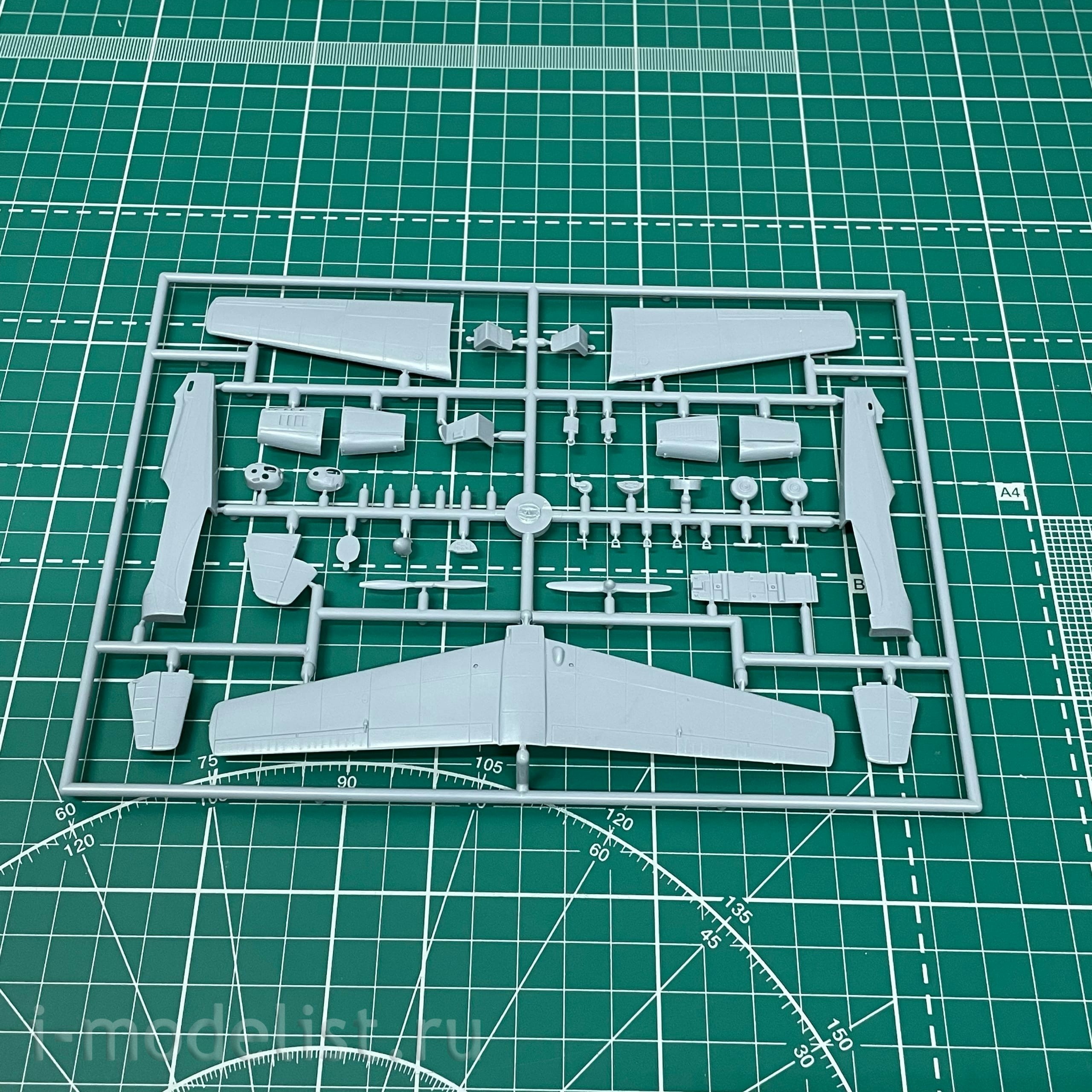 KPM0020 Kovozavody Prostejov 1/72 Zlin Z-126 (Trenér 2) úvodní série