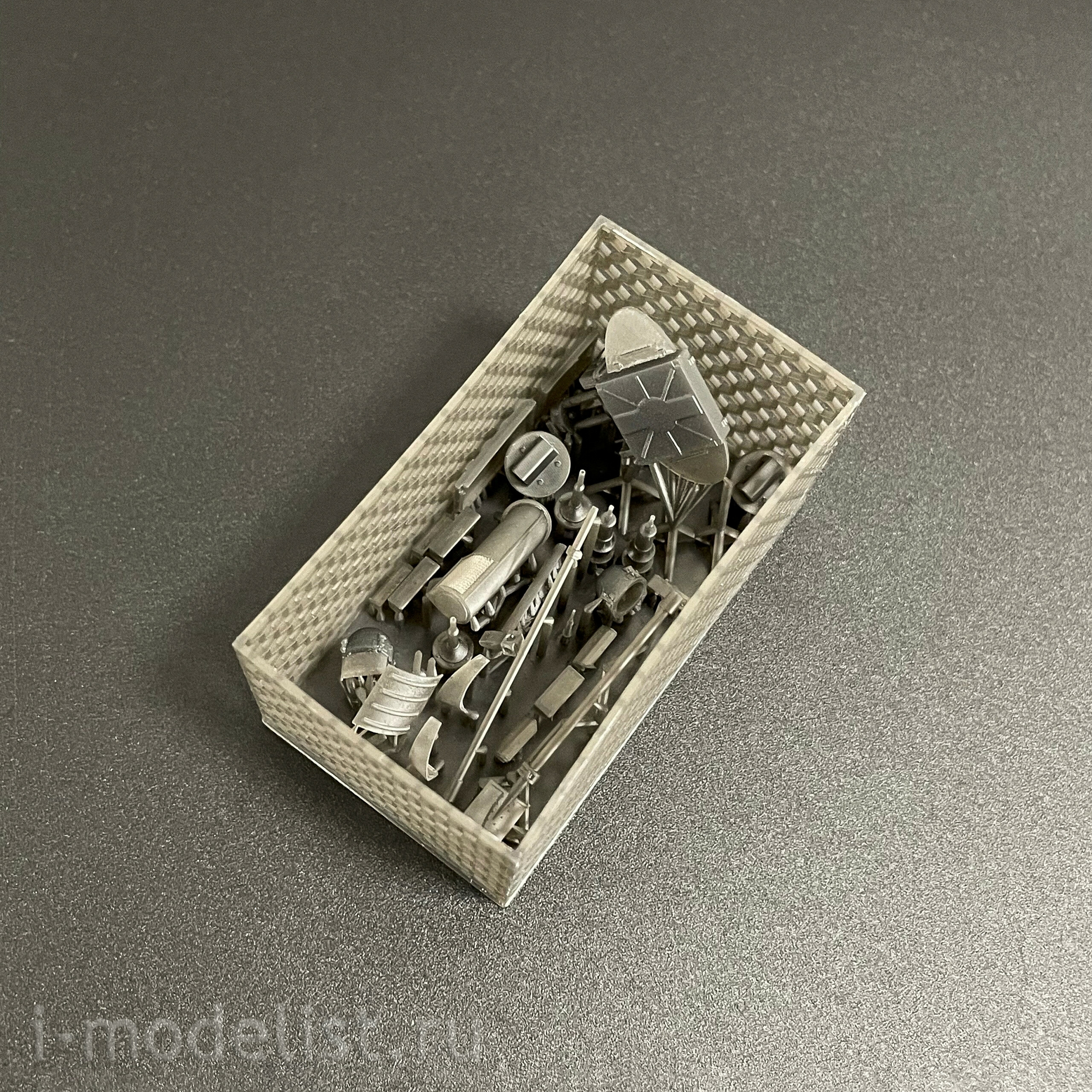 GE35003 GE Models 1/35 1B119 