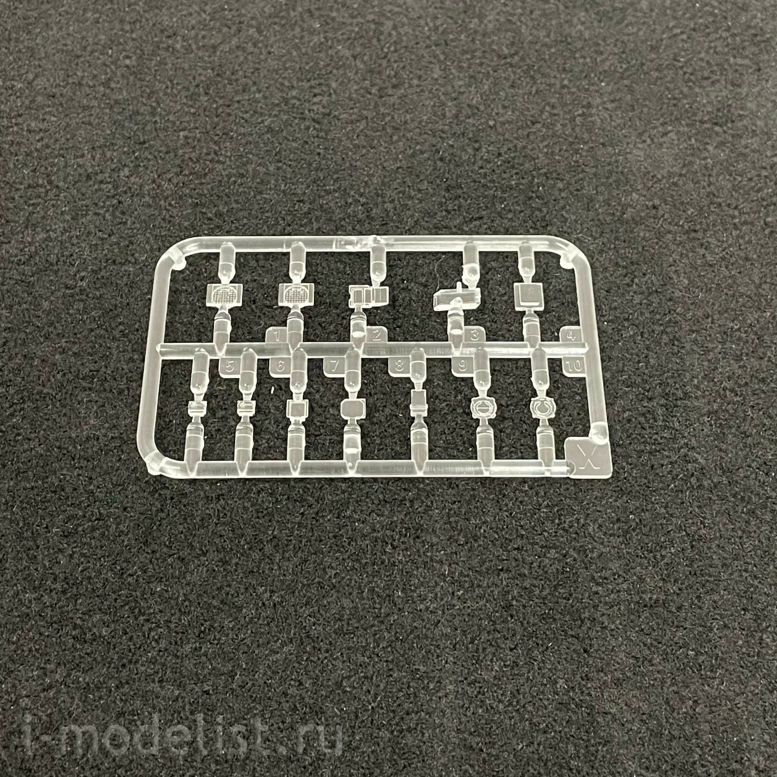 35A050 Amusing Hobby 1/35 Russian T-90A Tank with full interior (under license from UVZ)