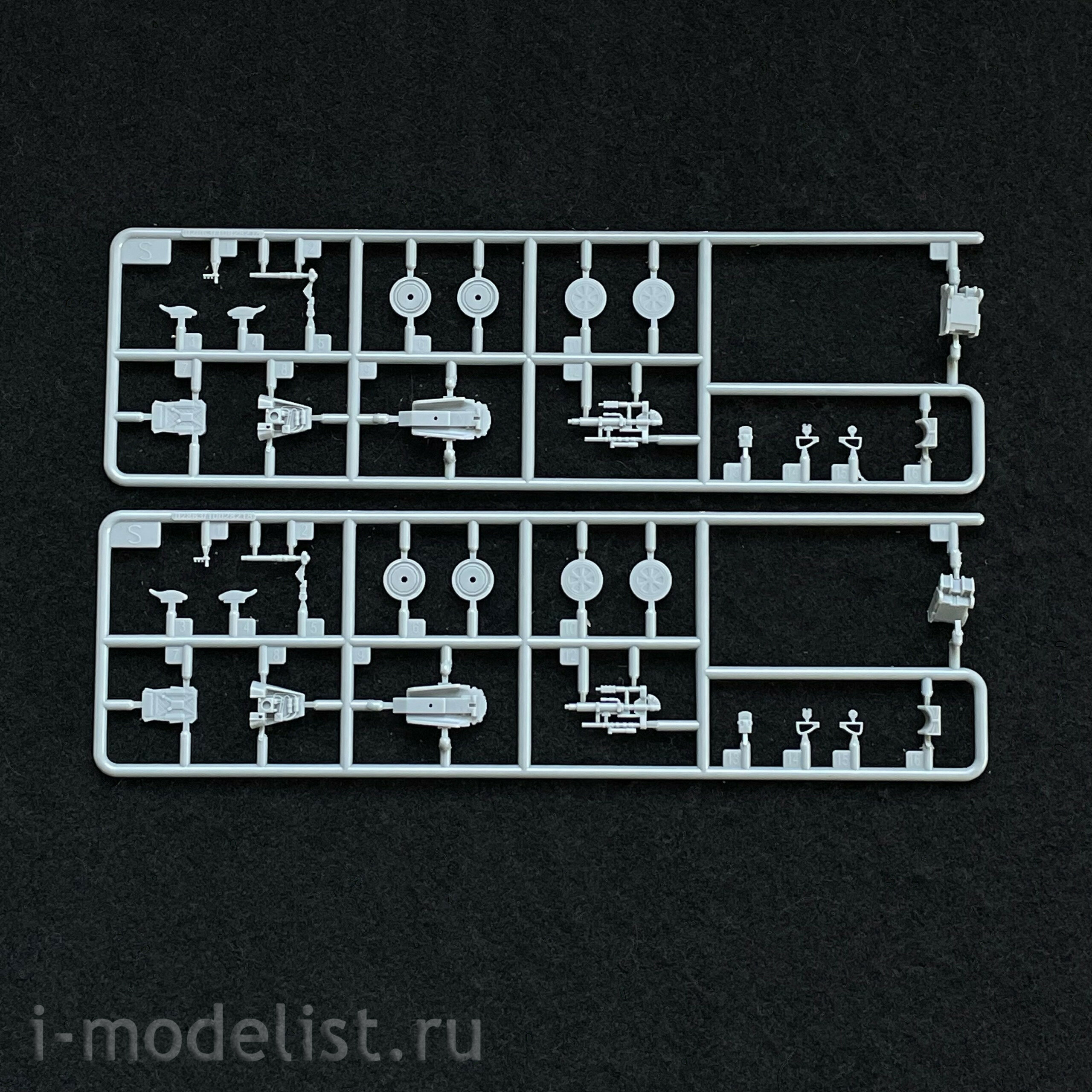 02824 Trumpeter 1/48 Training fighter of the PLA Air Force