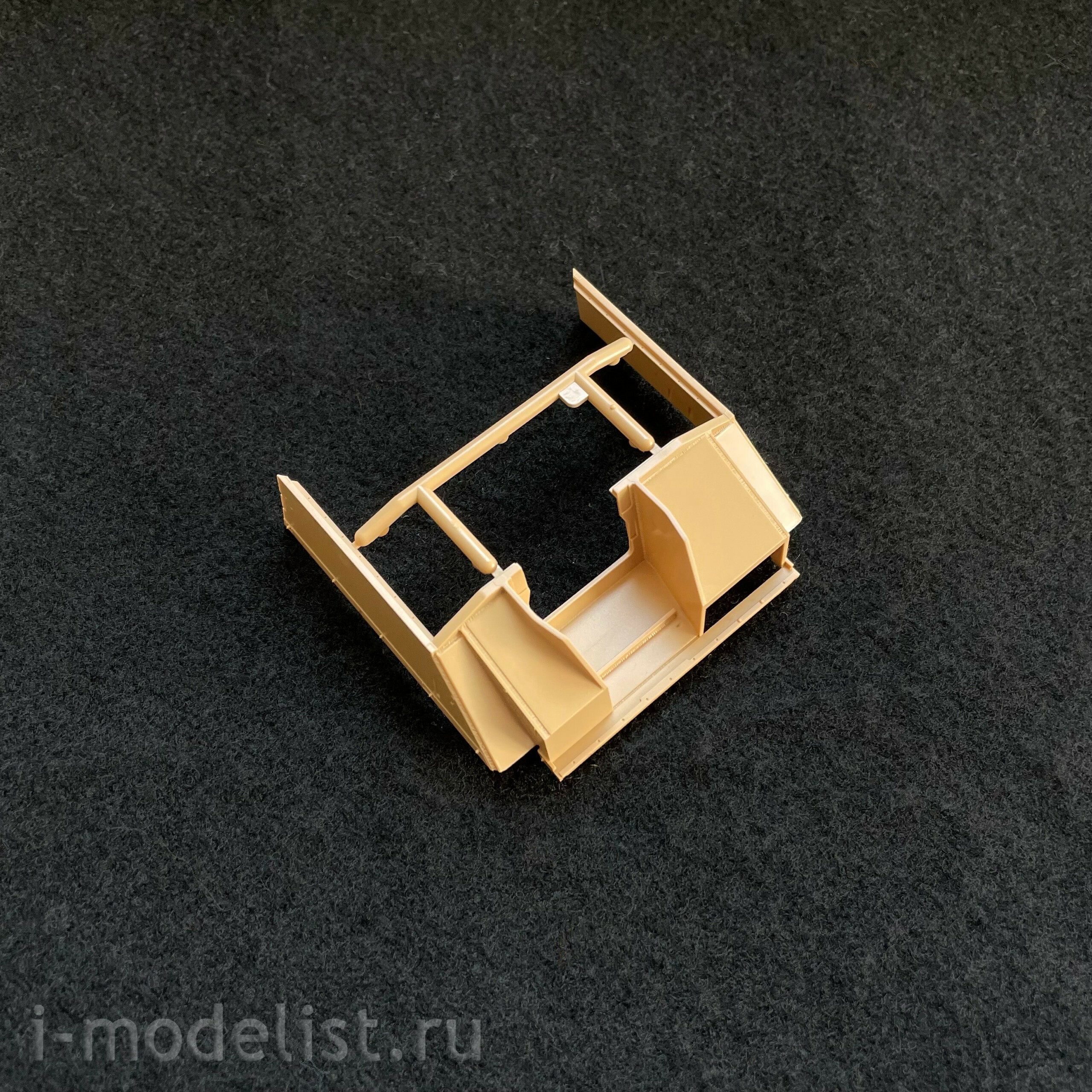 RM-5088 Rye Field Model 1/35 ACS StuH42 & StuG.III Ausf.G, late (full interior)