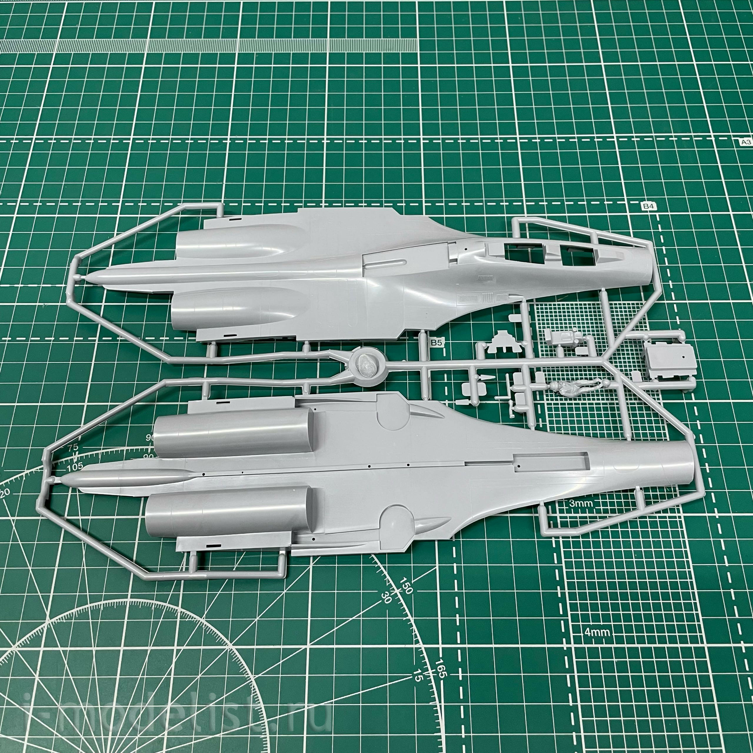 7277 Zvezda 1/72 su-27UB 