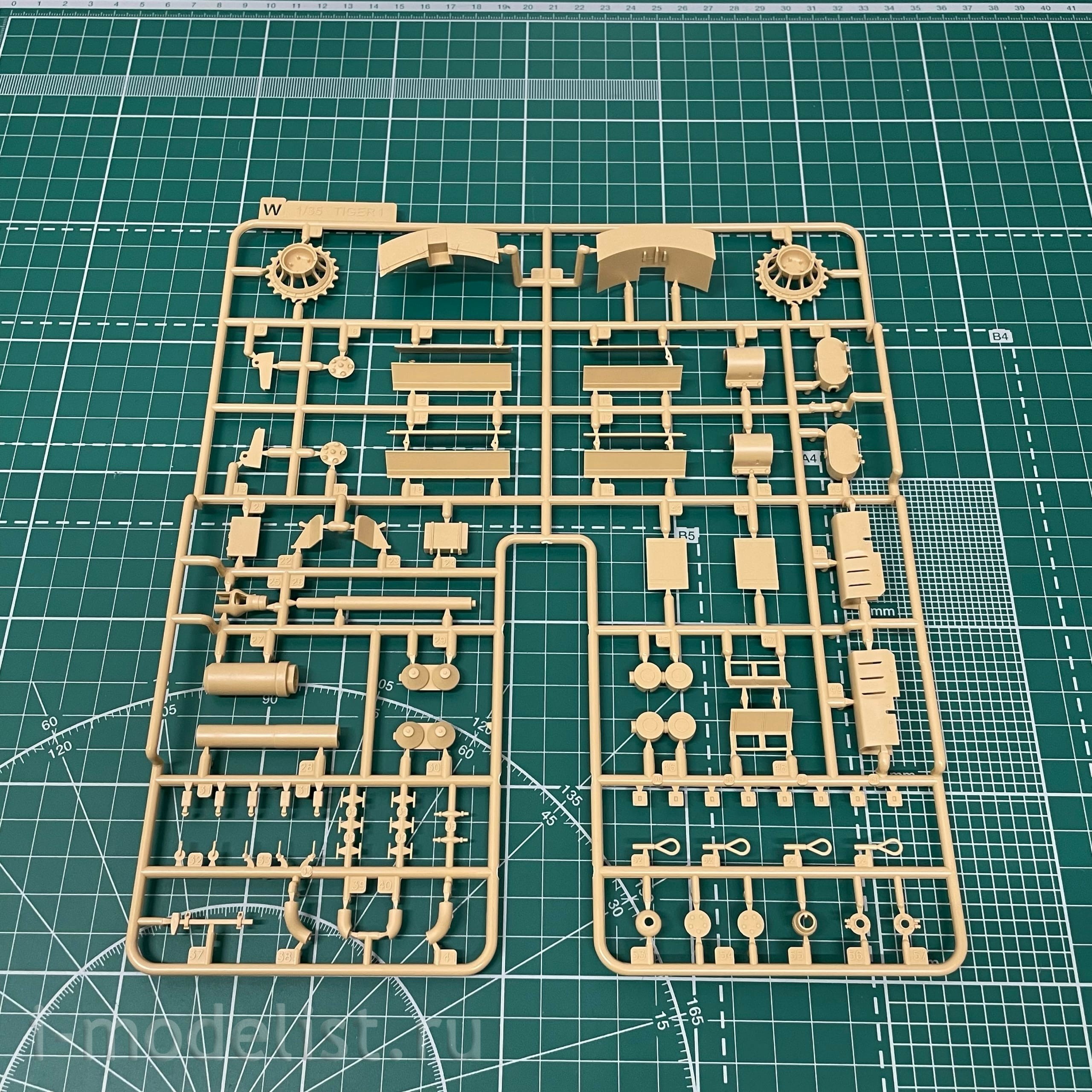 RM-5075 Rye Field Model 1/35 Tiger I Initial Production Early 1943