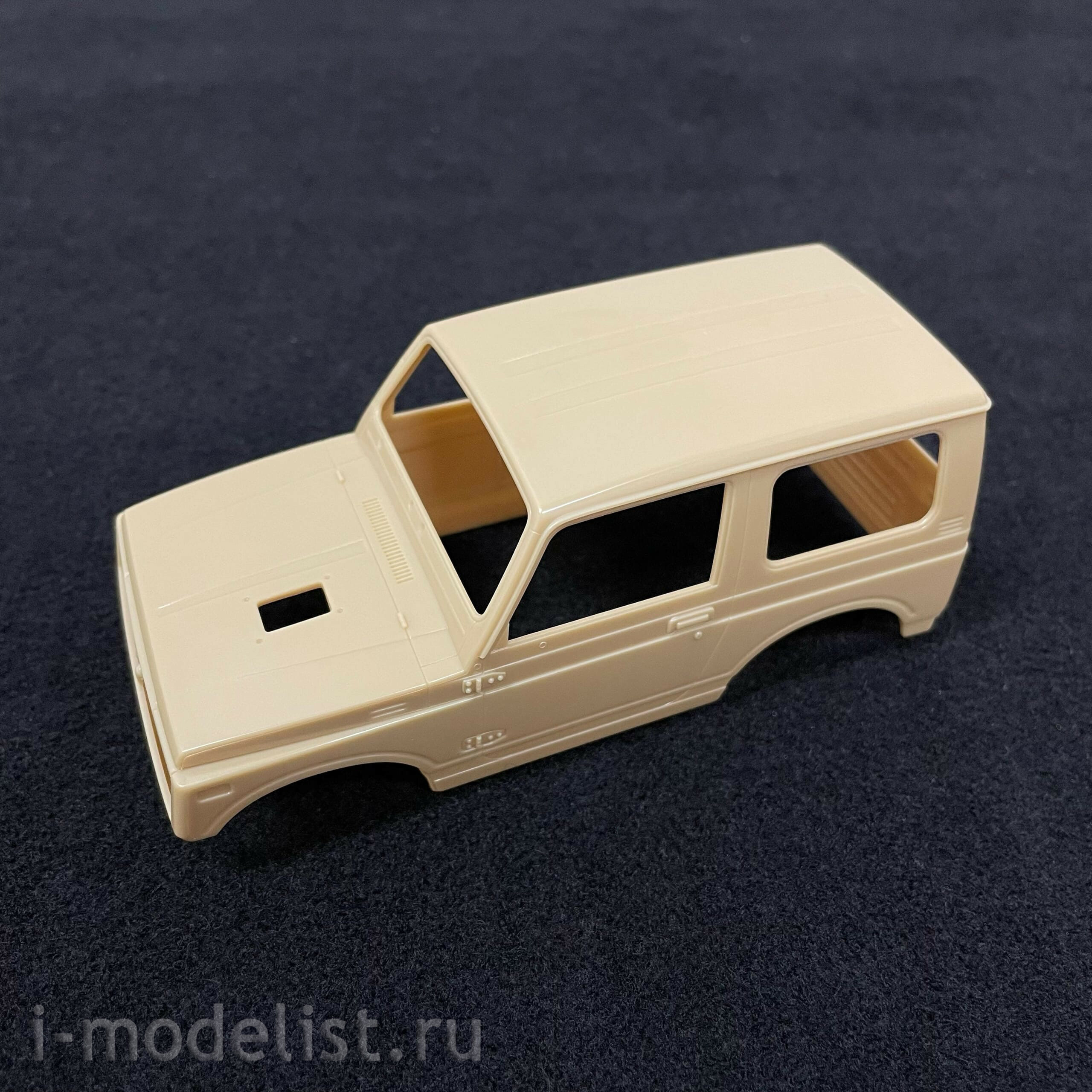 20568 Hasegawa 1/24 Suzuki Jimny Car (JA11-1)