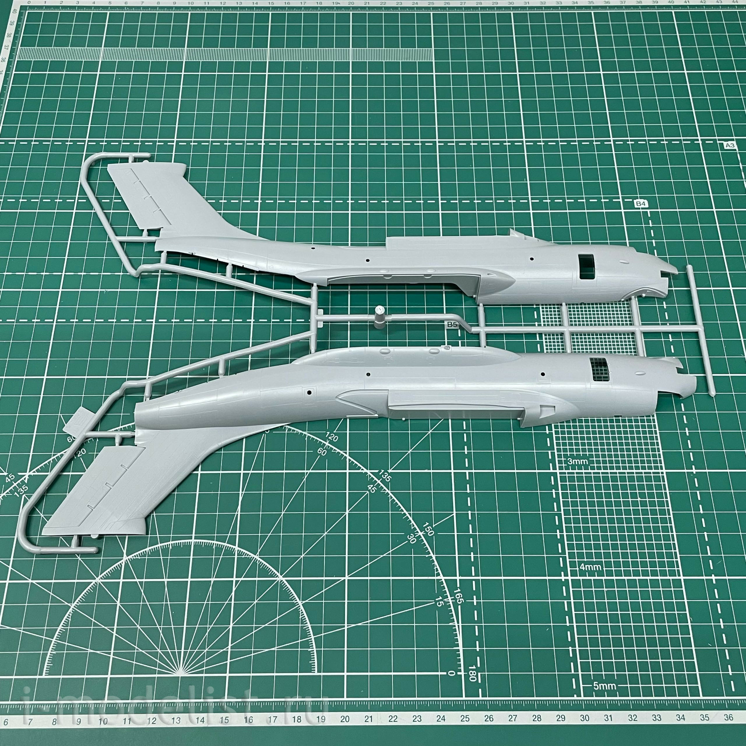 7029 Zvezda 1/144 Russian transport and landing aircraft Il-76 TD EMERCOM of Russia.