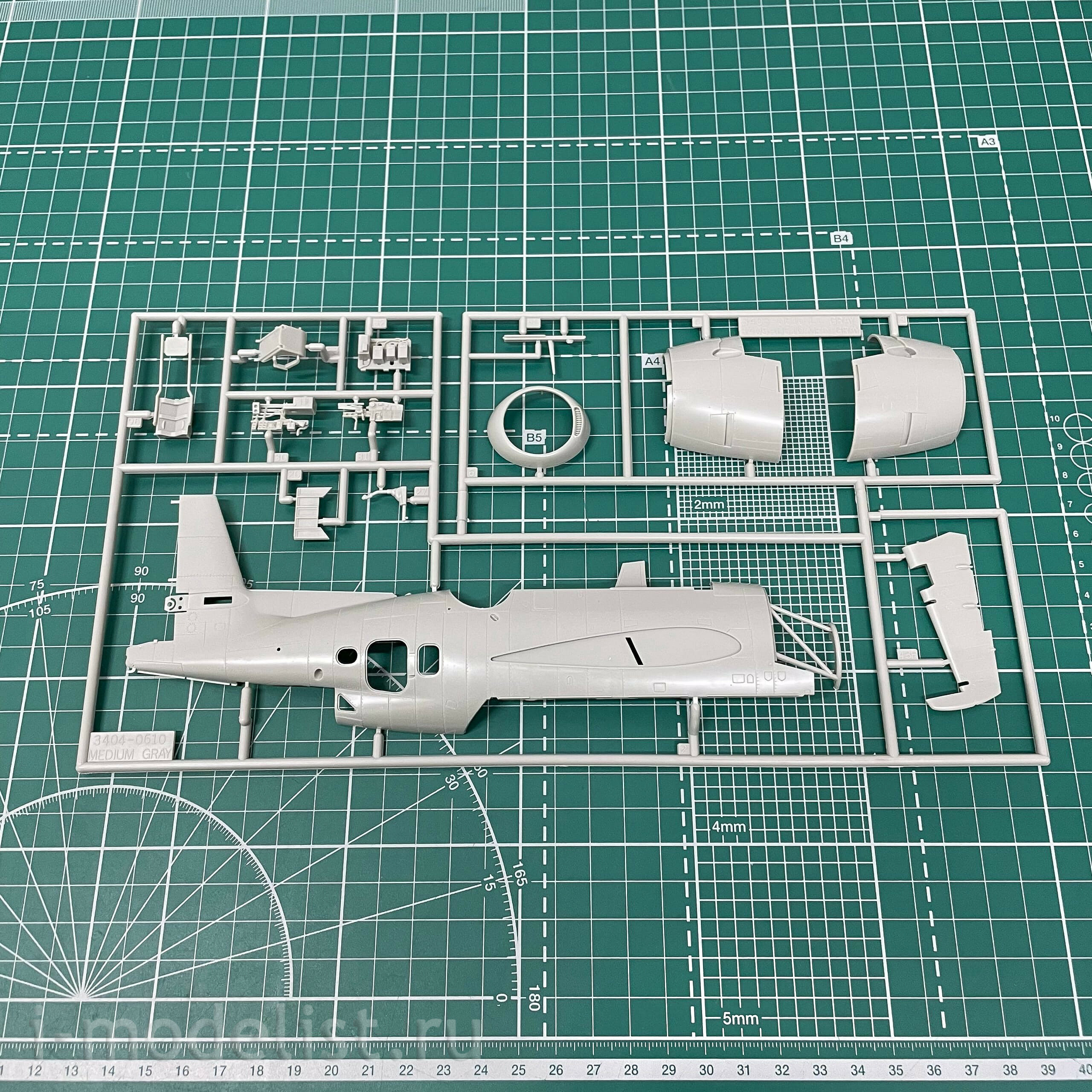 12340 Academy 1/48 Bomber USN TBF-1C 