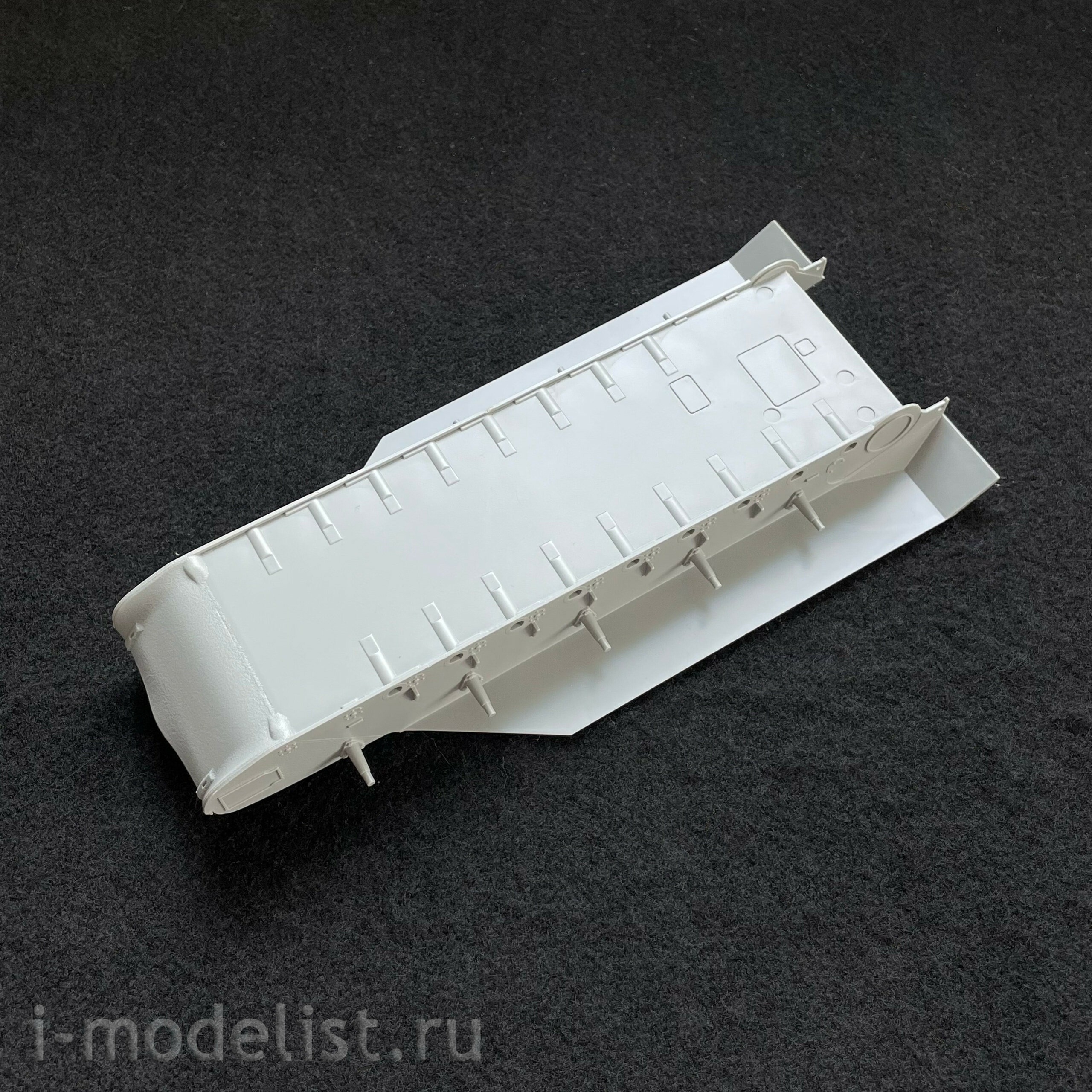 35A049 Amusing Hobby 1/35 French Tank AMX-50B