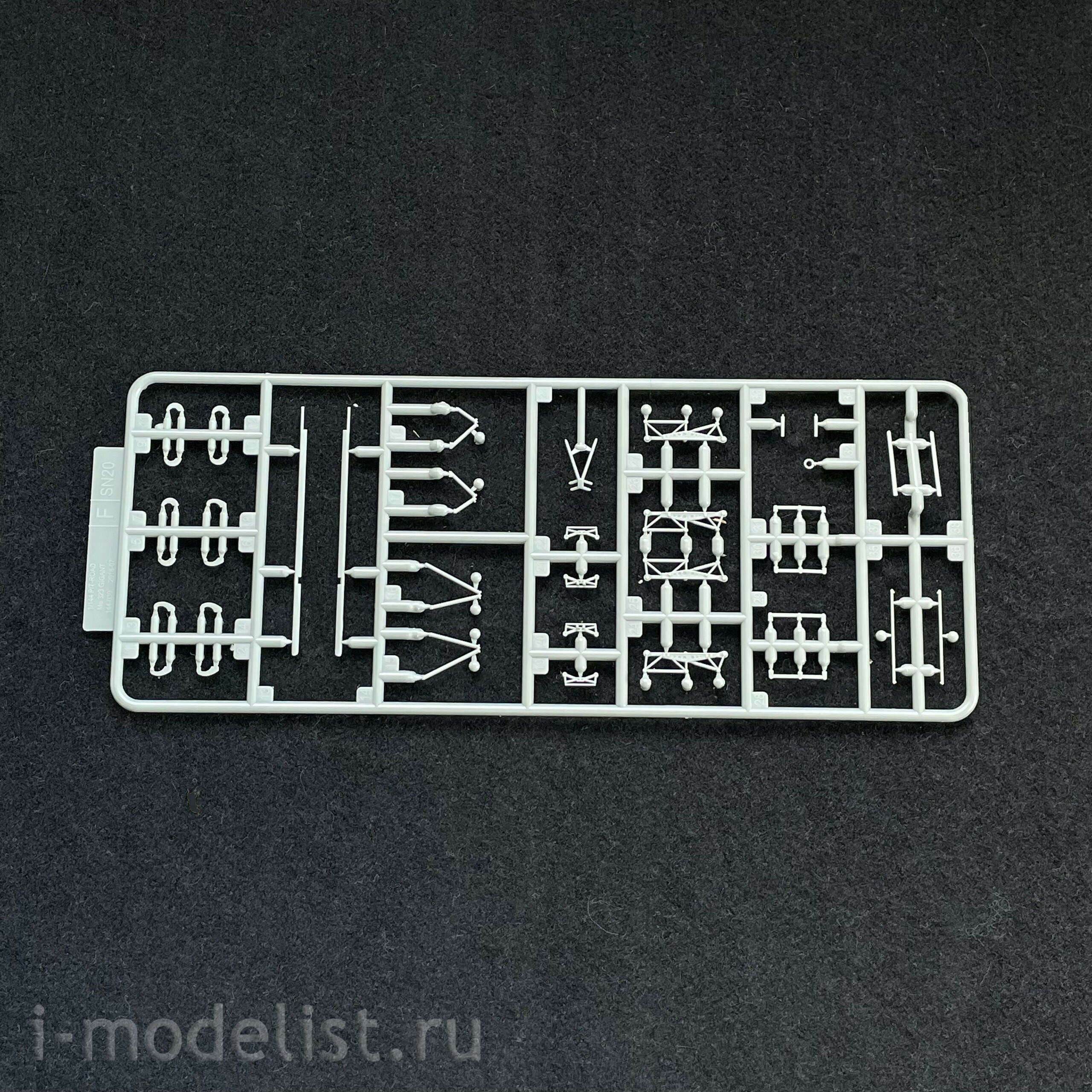 L1007 Great Wall 1/144 Me323 E-2 Gigant