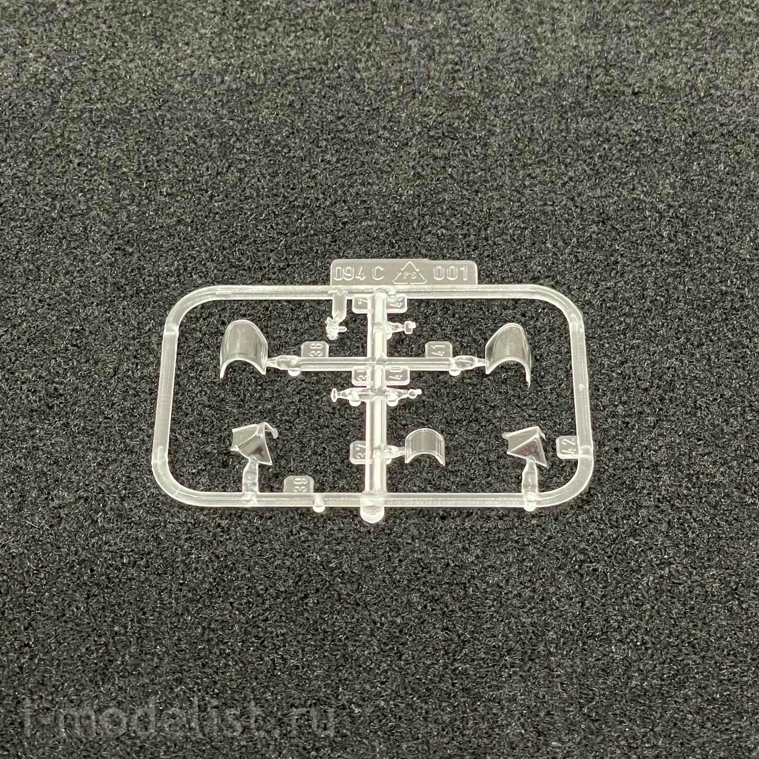 0094 Italeri 1/72 Spitfire MKIX Aircraft