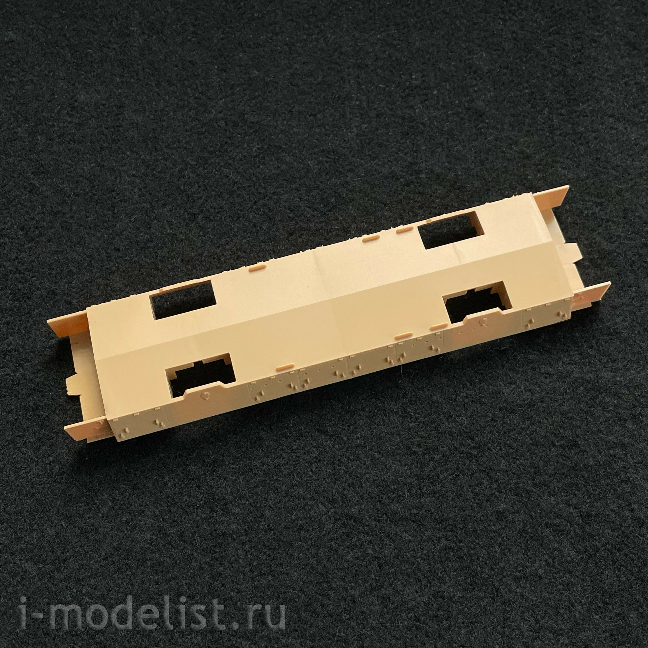 82924 HobbyBoss 1/72 German Kommandowagen of BP-42
