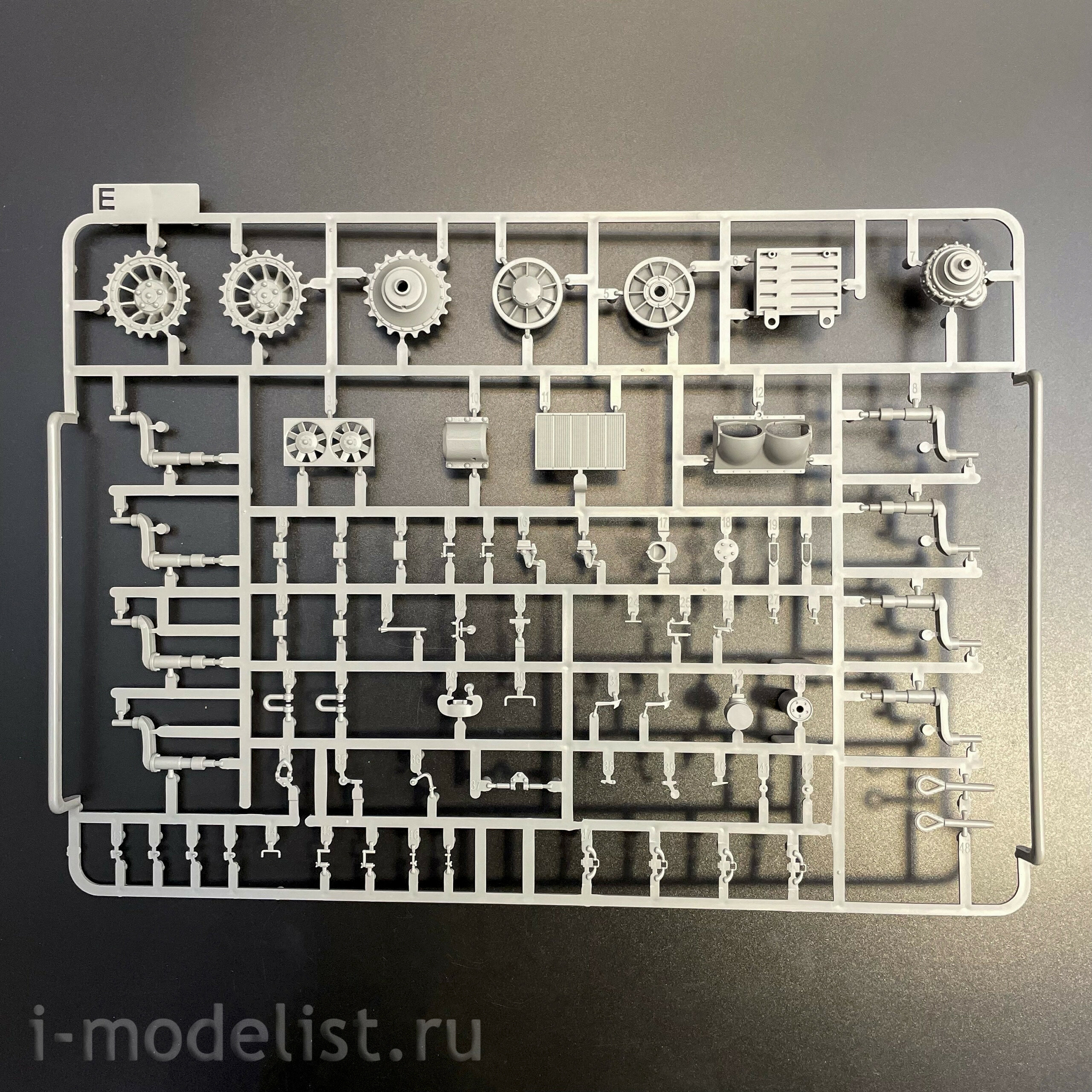 2191 Takom 1/35 Notмецкий тяжёлый танк VK45.02(H). Draft Blueprint w1461