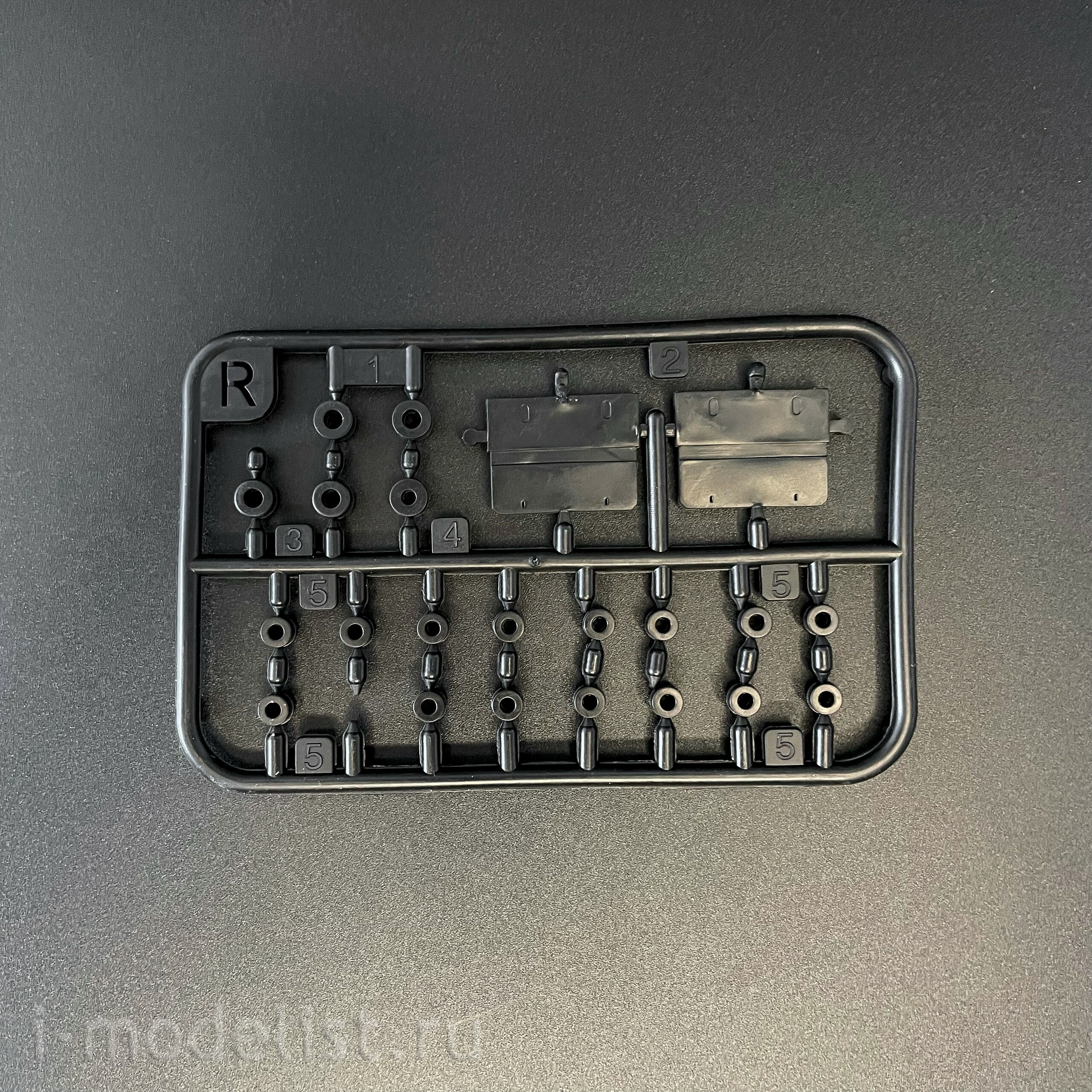 RM-5109 Rye Field Model 1/35 Notмецкий танк Leopard 2A7V