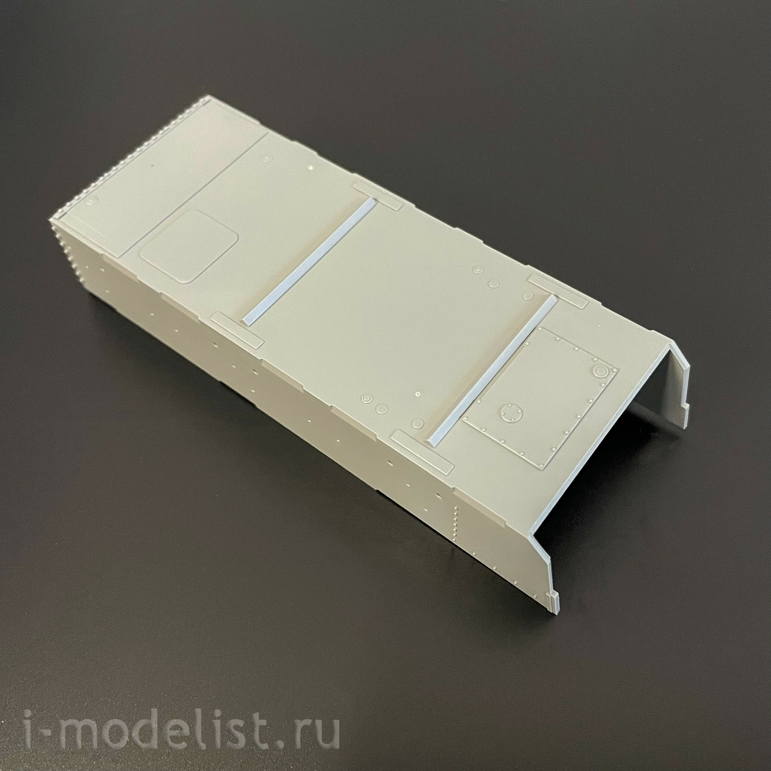 2205W Takom 1/35 Набор Sherman Box: M4A1 (76w) HVSS + M1 Super Sherman + фигура члена экипажа танка армии США в 1/16 масштабе