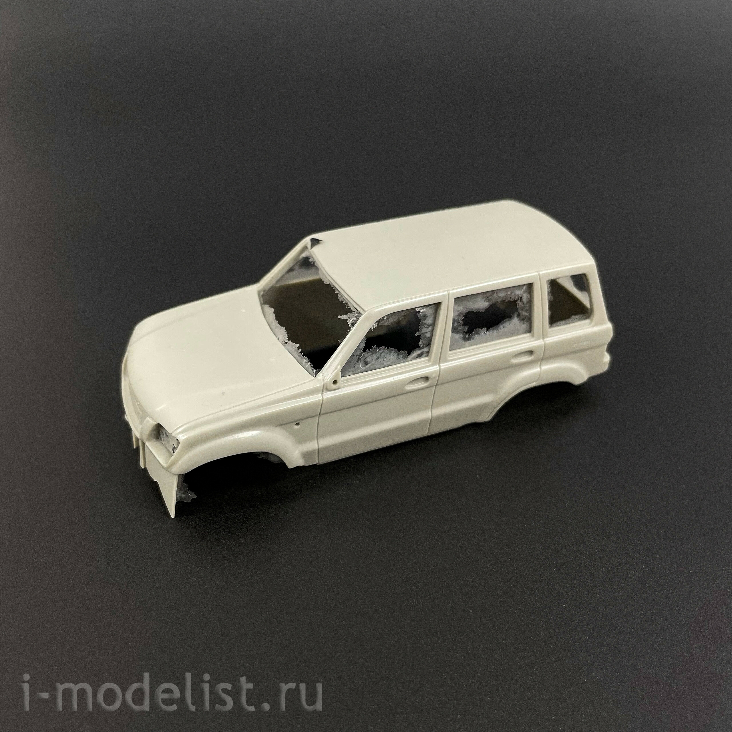 1622AVD AVD Models 1/43 Car 3106