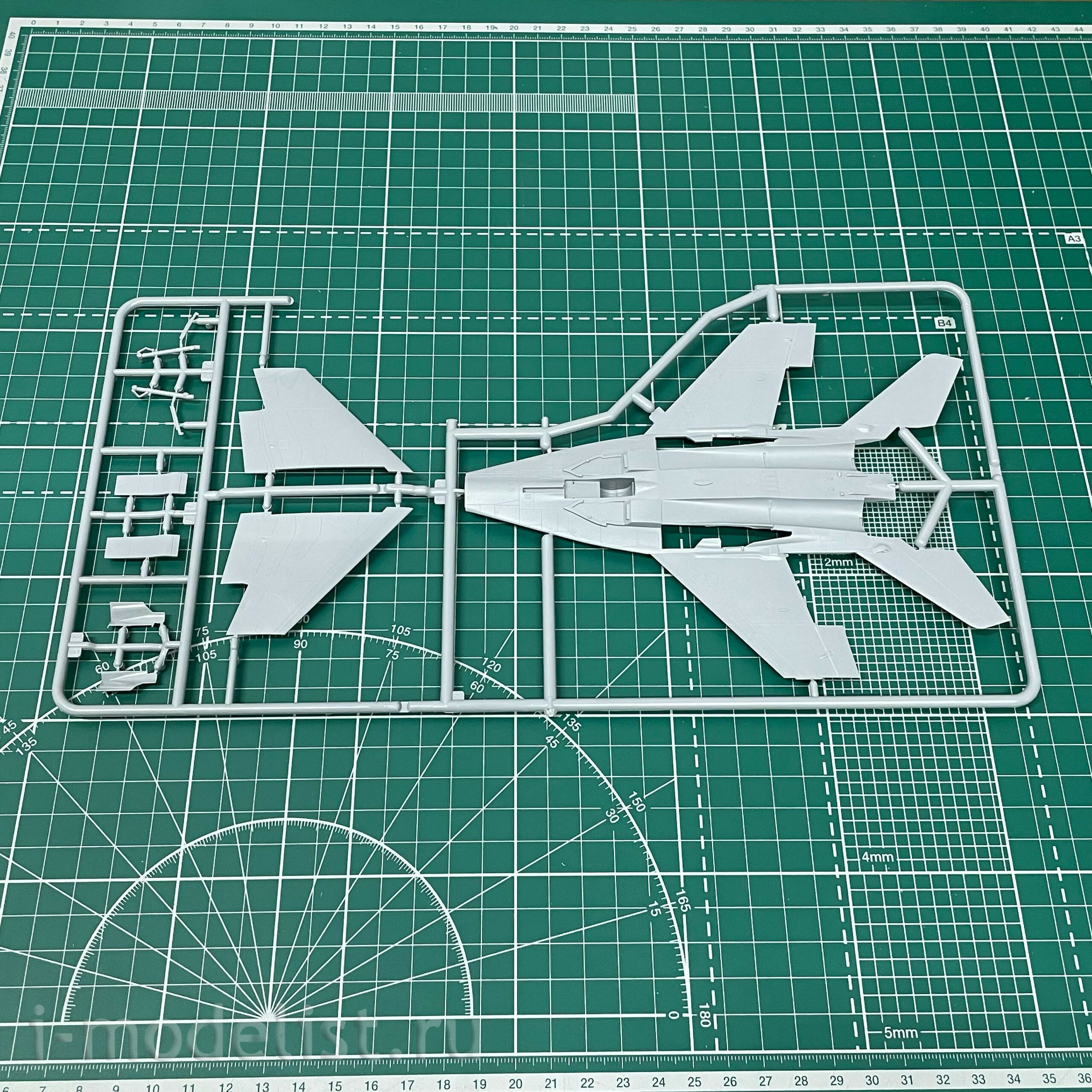 7278 Zvezda 1/72 MiG-29 (9-13)