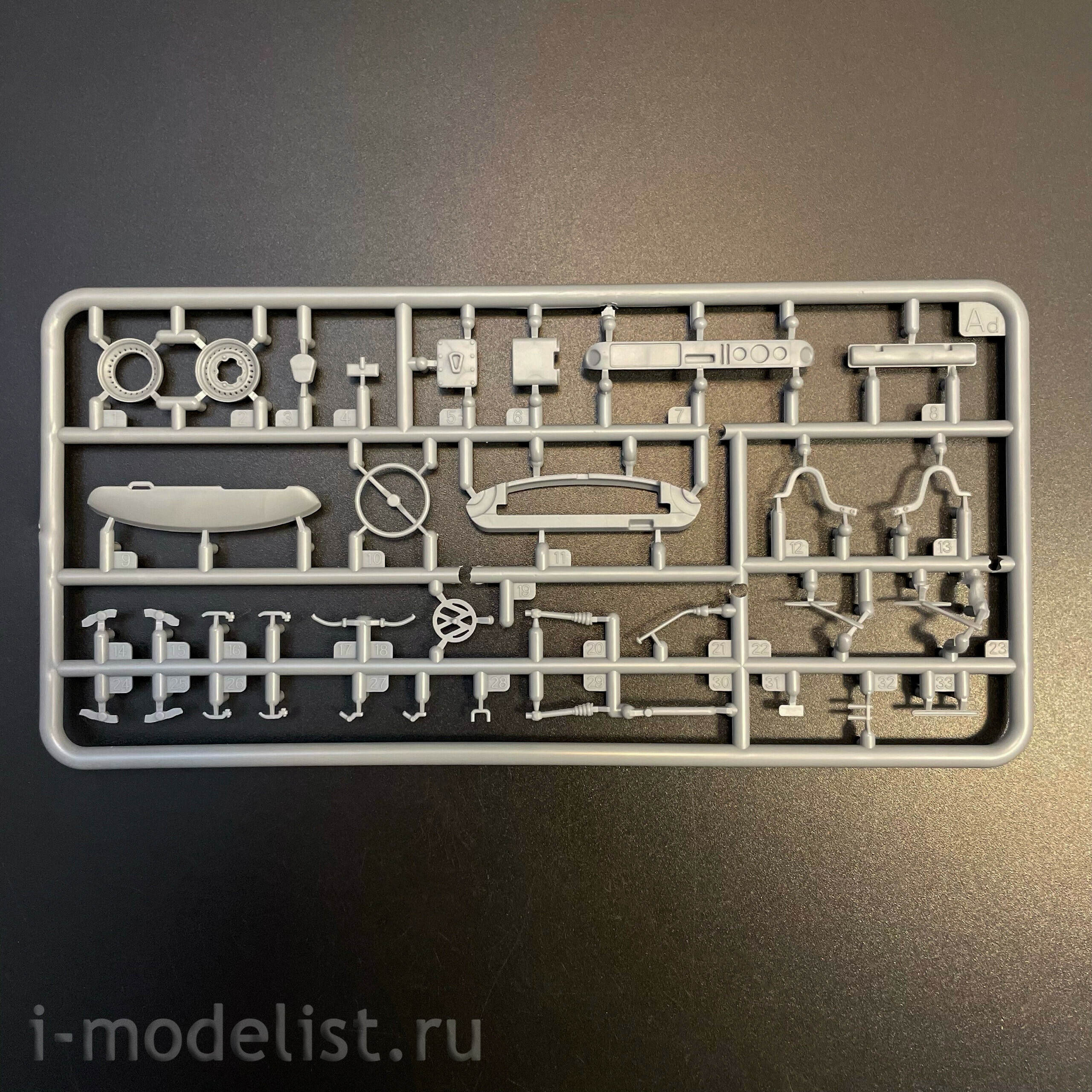 AK35023 AK Interactive 1/35 Фургон T2 1967 года общественное обслуживание