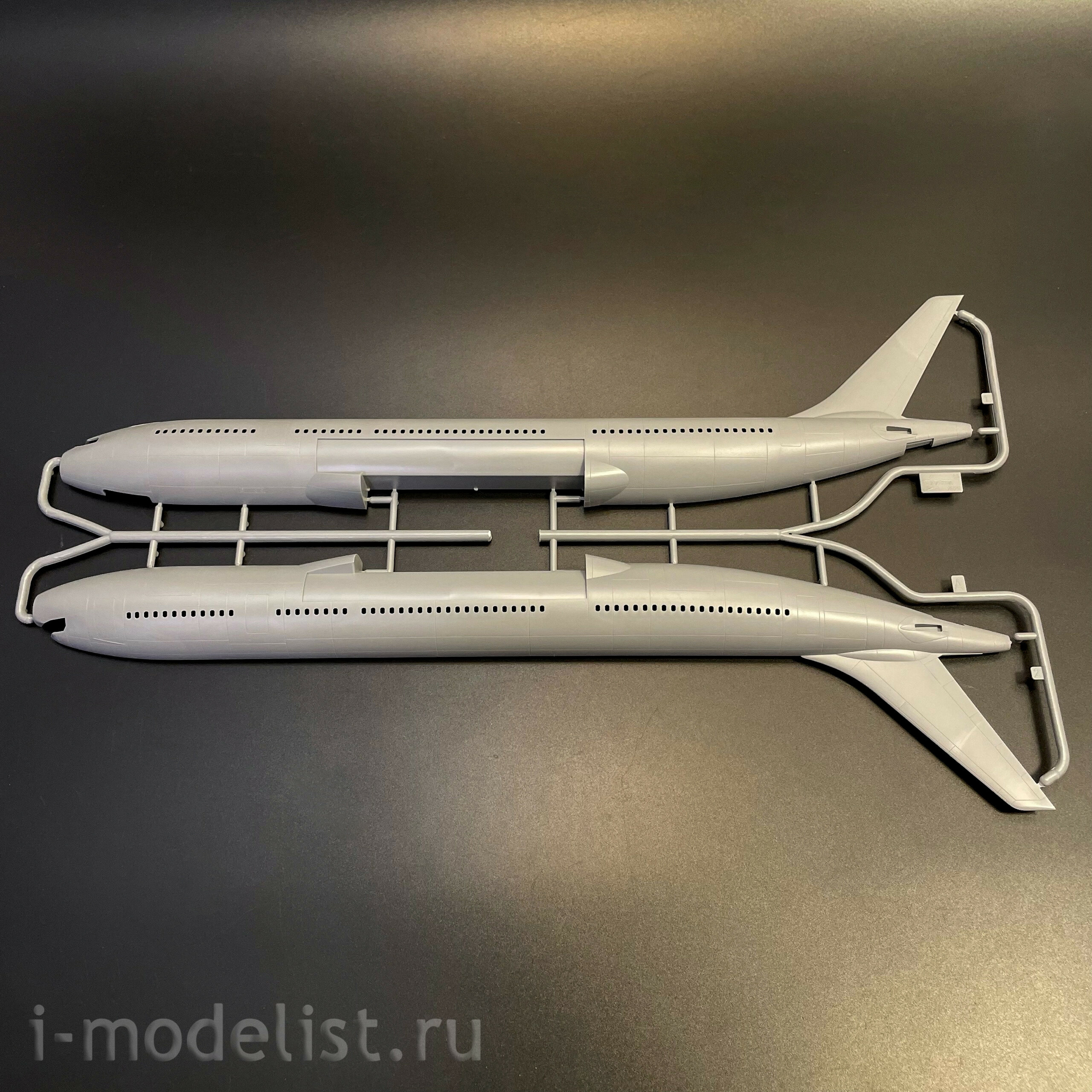 7047 Zvezda 1/144 Пассажирский авиалайнер Аэробус А330-200