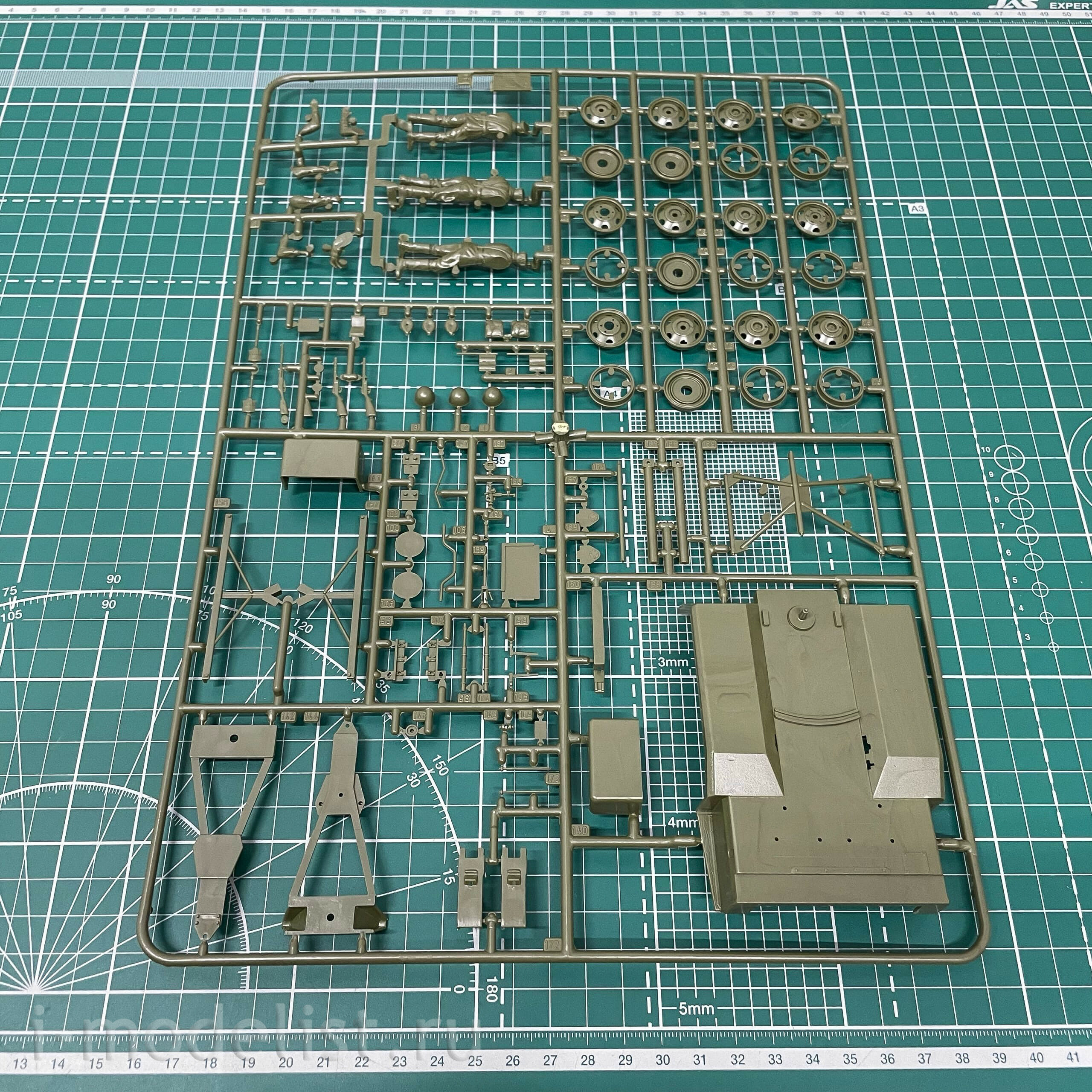 3521 Zvezda 1/35 BM-13 