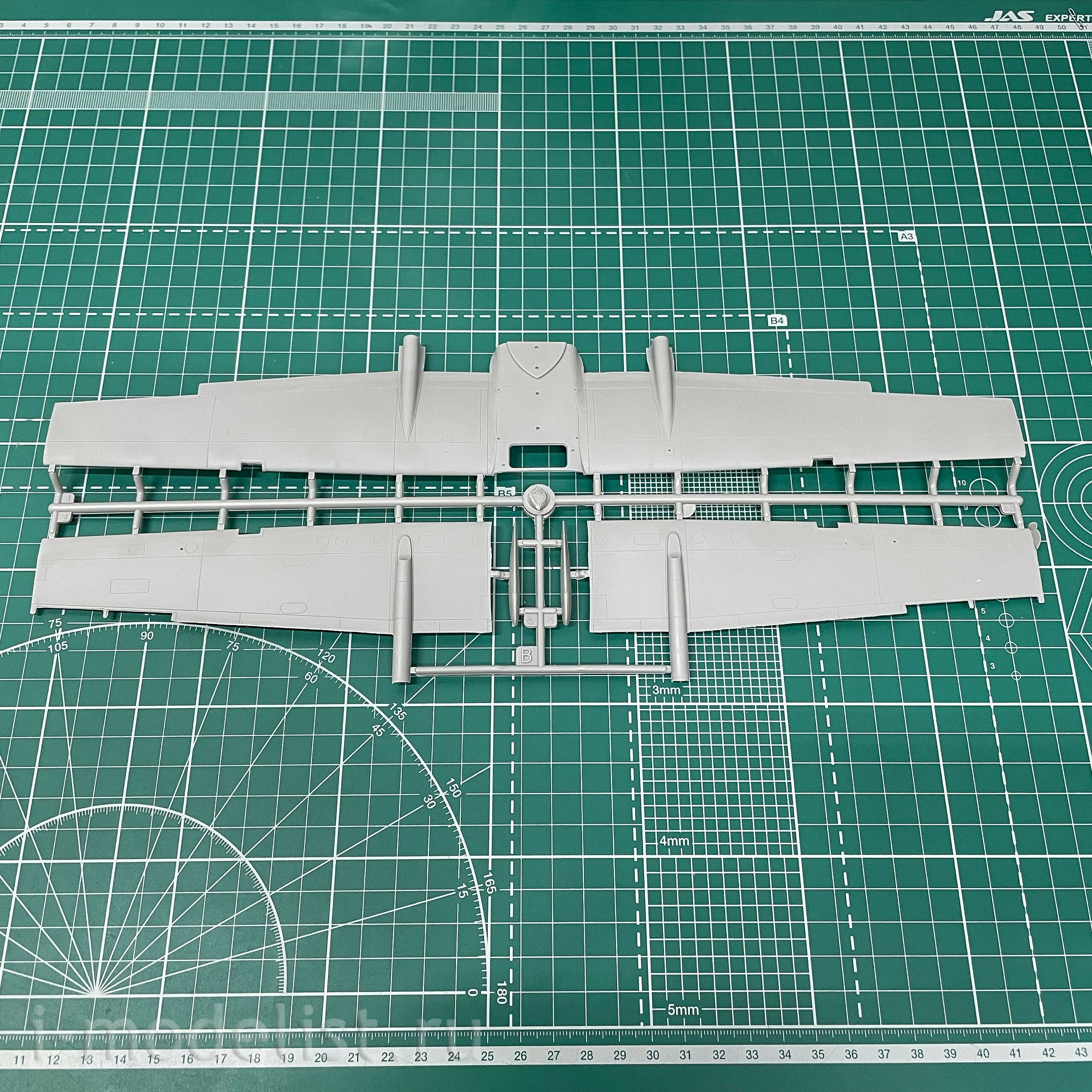 628 Roden 1/32 Aircraft Reims FTB337G LYNX 