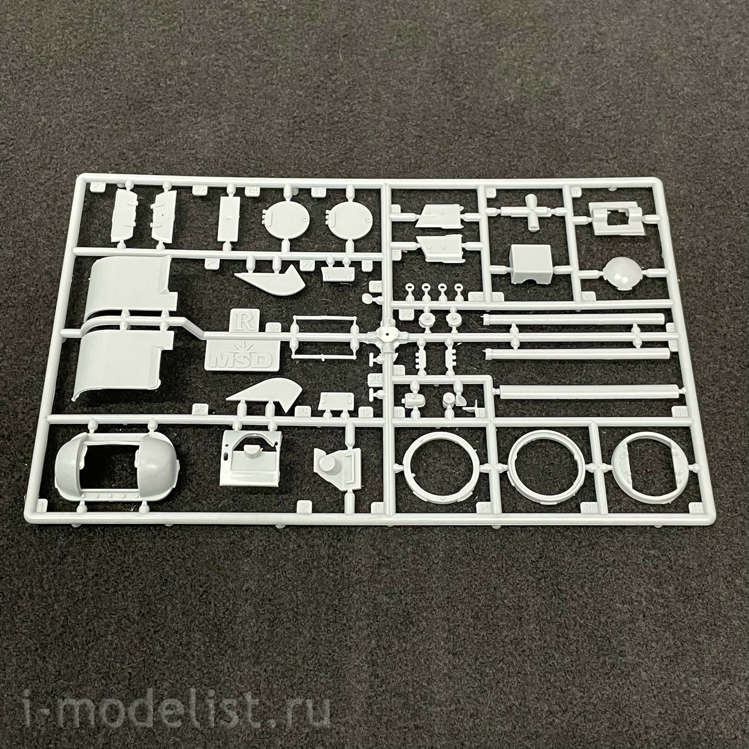 3581 Maket 1/35 German modification of the Tank -34 1942.