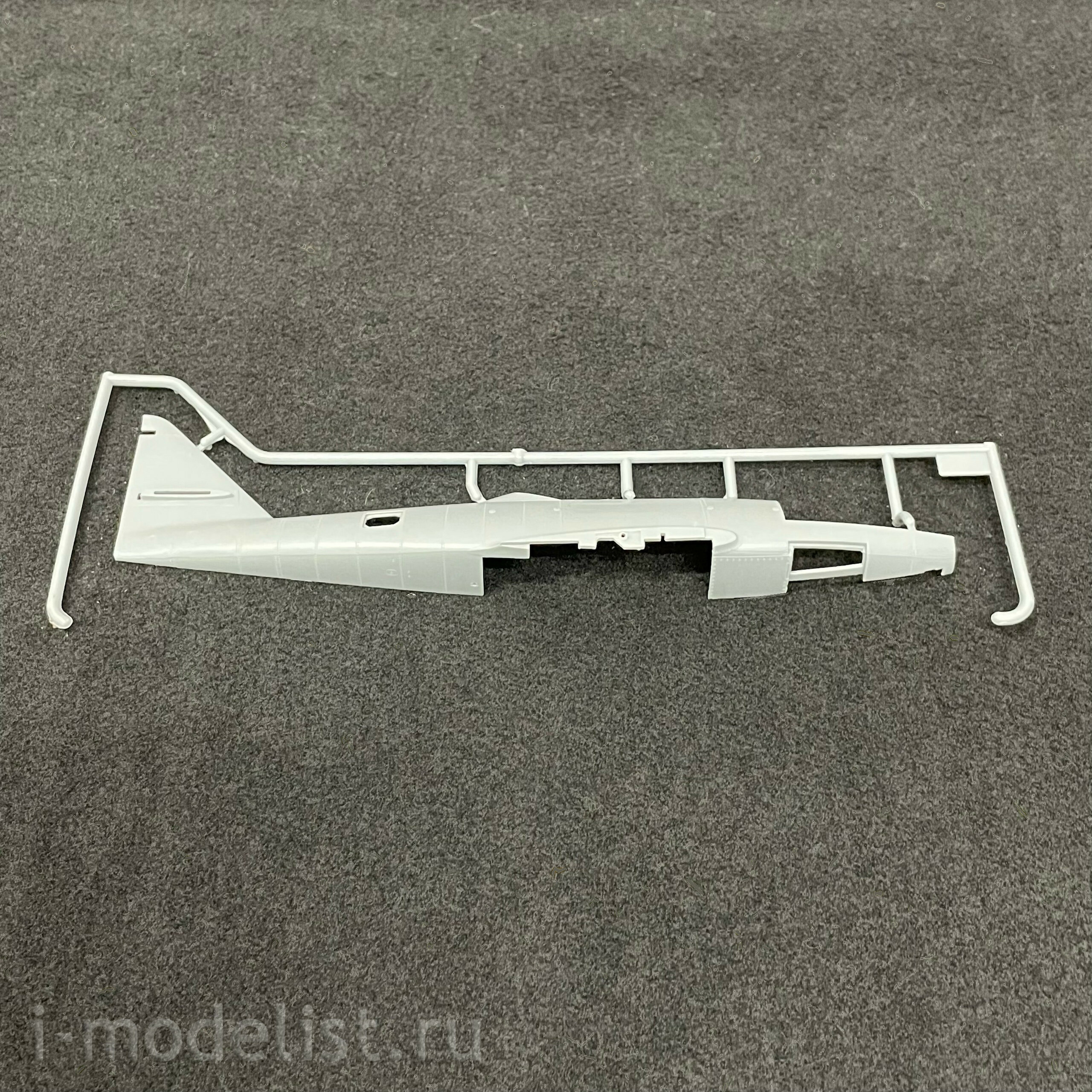 80370 HobbyBoss 1/48 Me 262 A-1a/U1