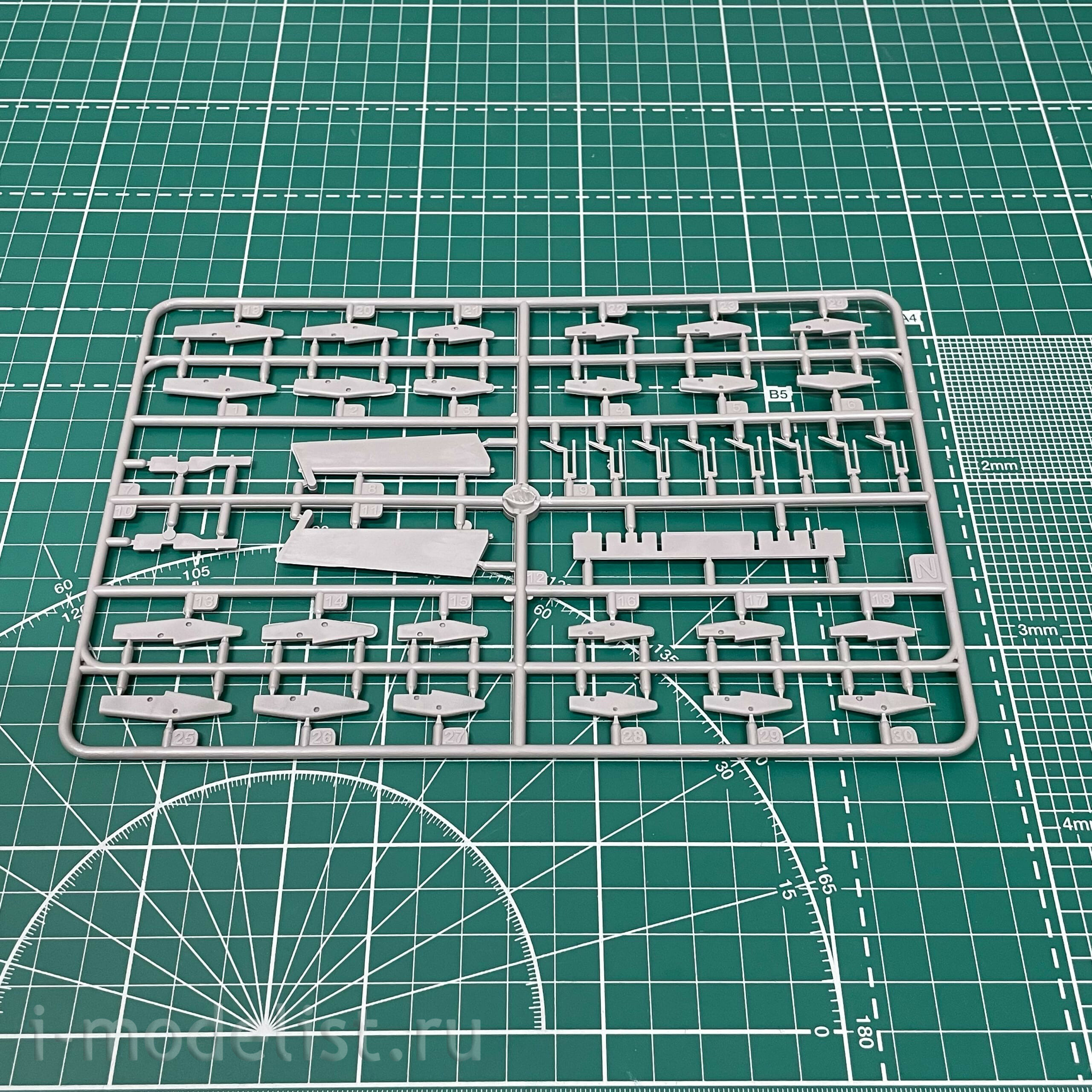 330 Roden 1/144 C-5B Galaxy