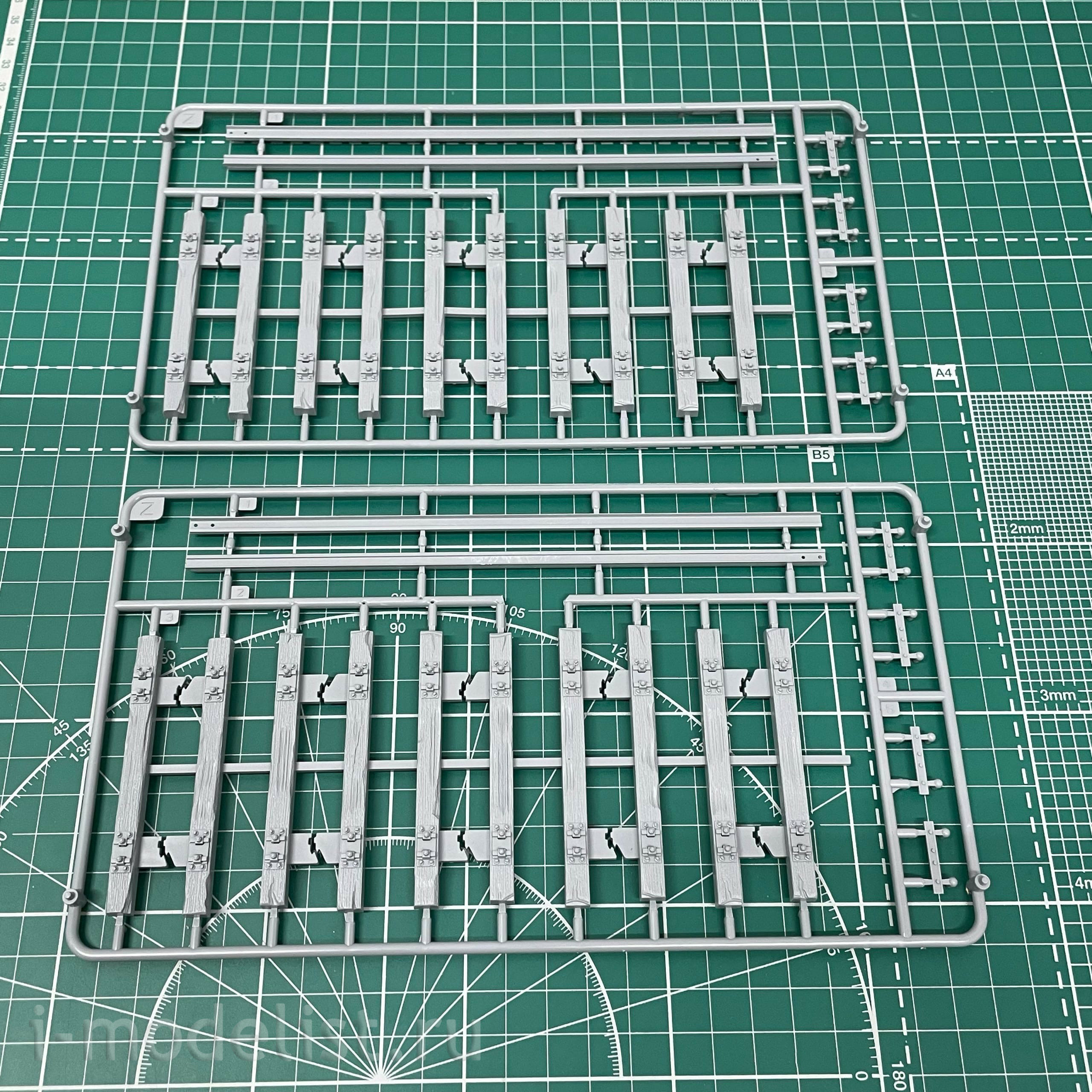 35B06-B Sabre Model 1/35 Set of railway tracks and sleepers (4 pcs.)