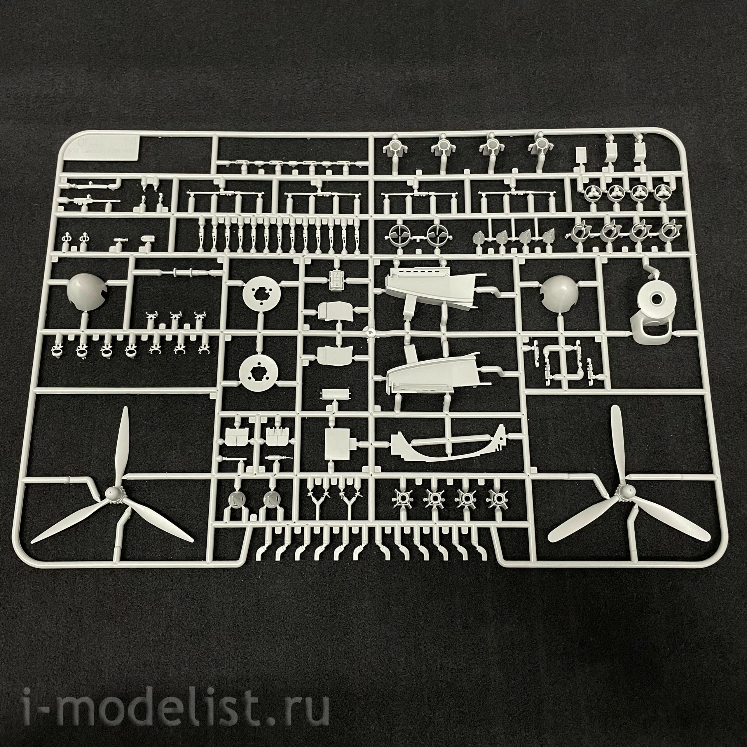 BF-010 Border Model 1/32 Avro Lancaster B Mk.IIII