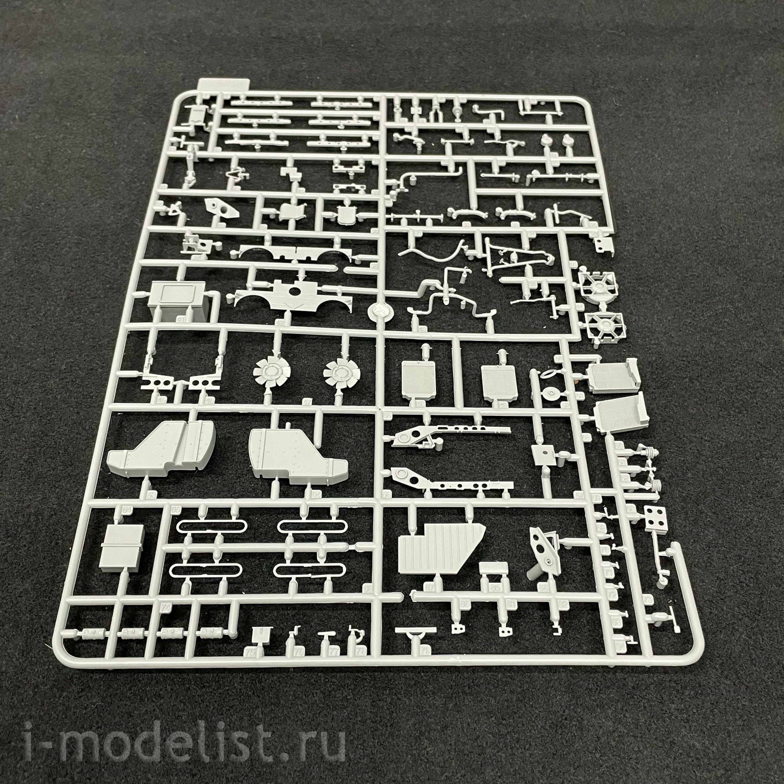 BT-020 Border Model 1/35 STUG III G Late