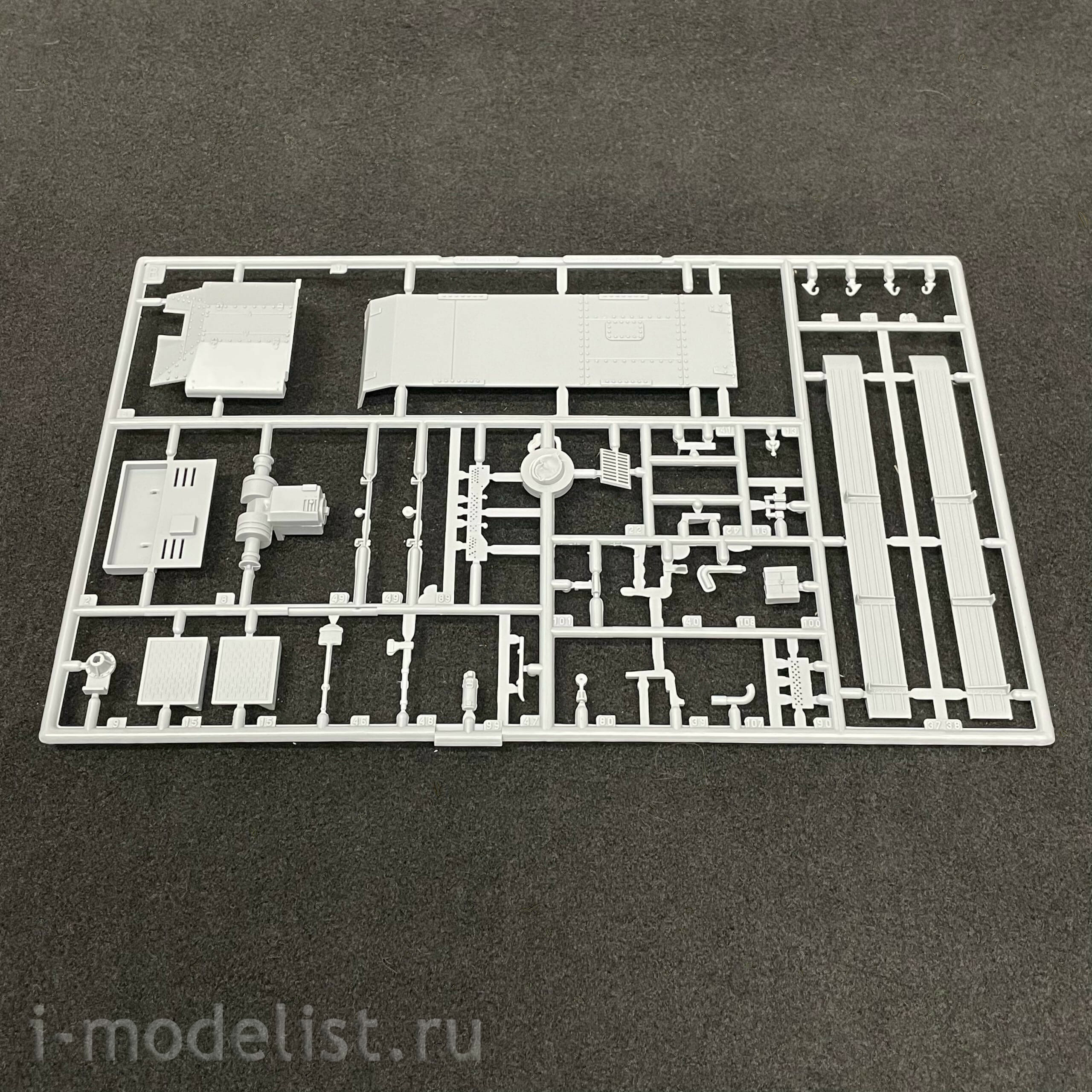 3540 Maket 1/35 Light tank Pz.Kpfw 38(t) Ausf G (Prague)