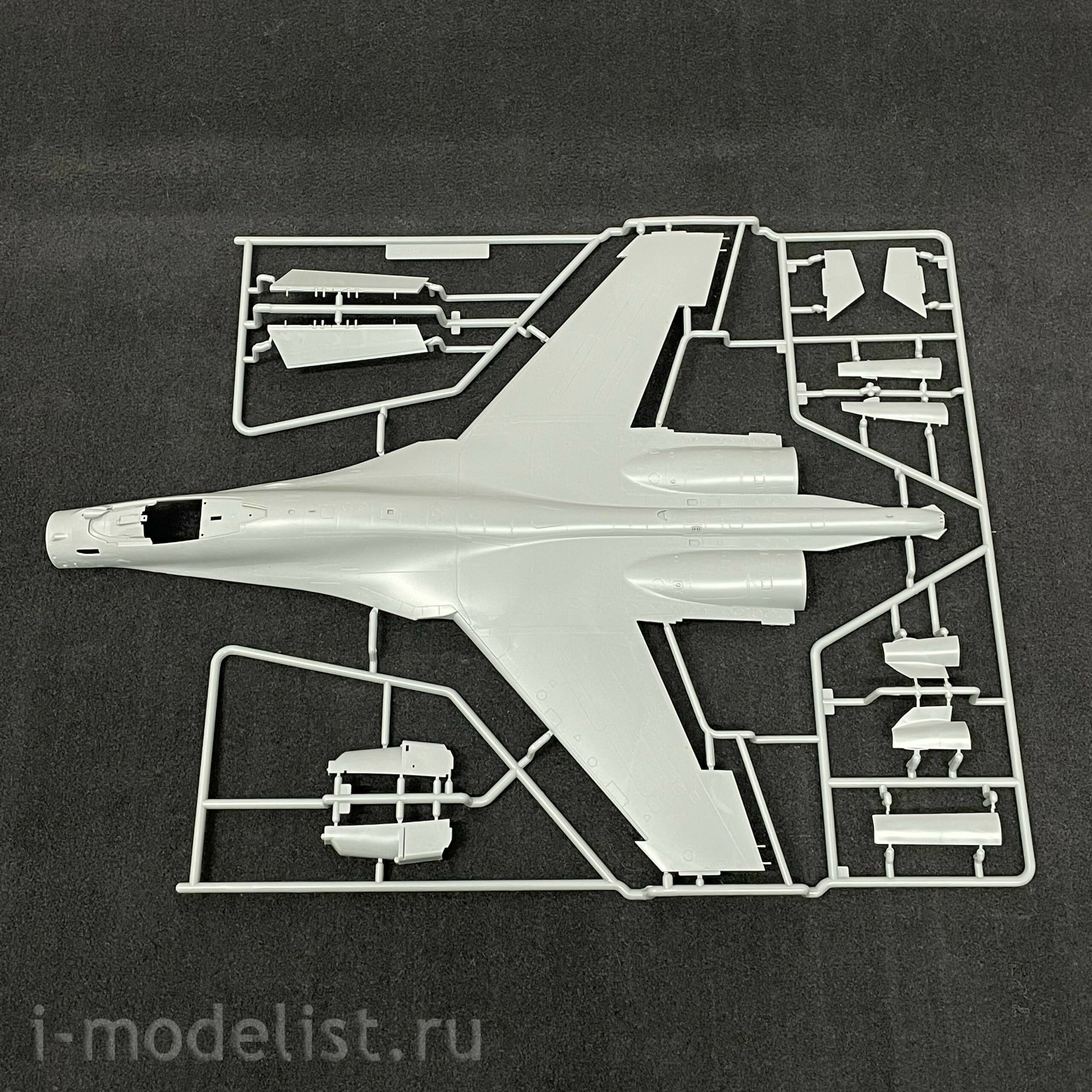 L4823 Great Wall Hobby 1/48 C-35S 