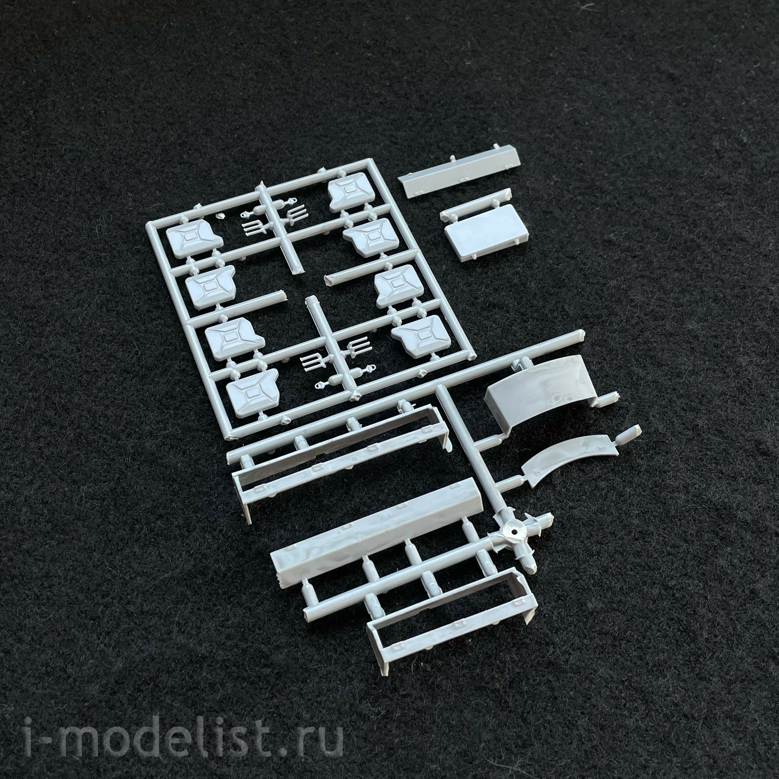 35054 Maket 1/35 Tank kit 35 (t) 1941