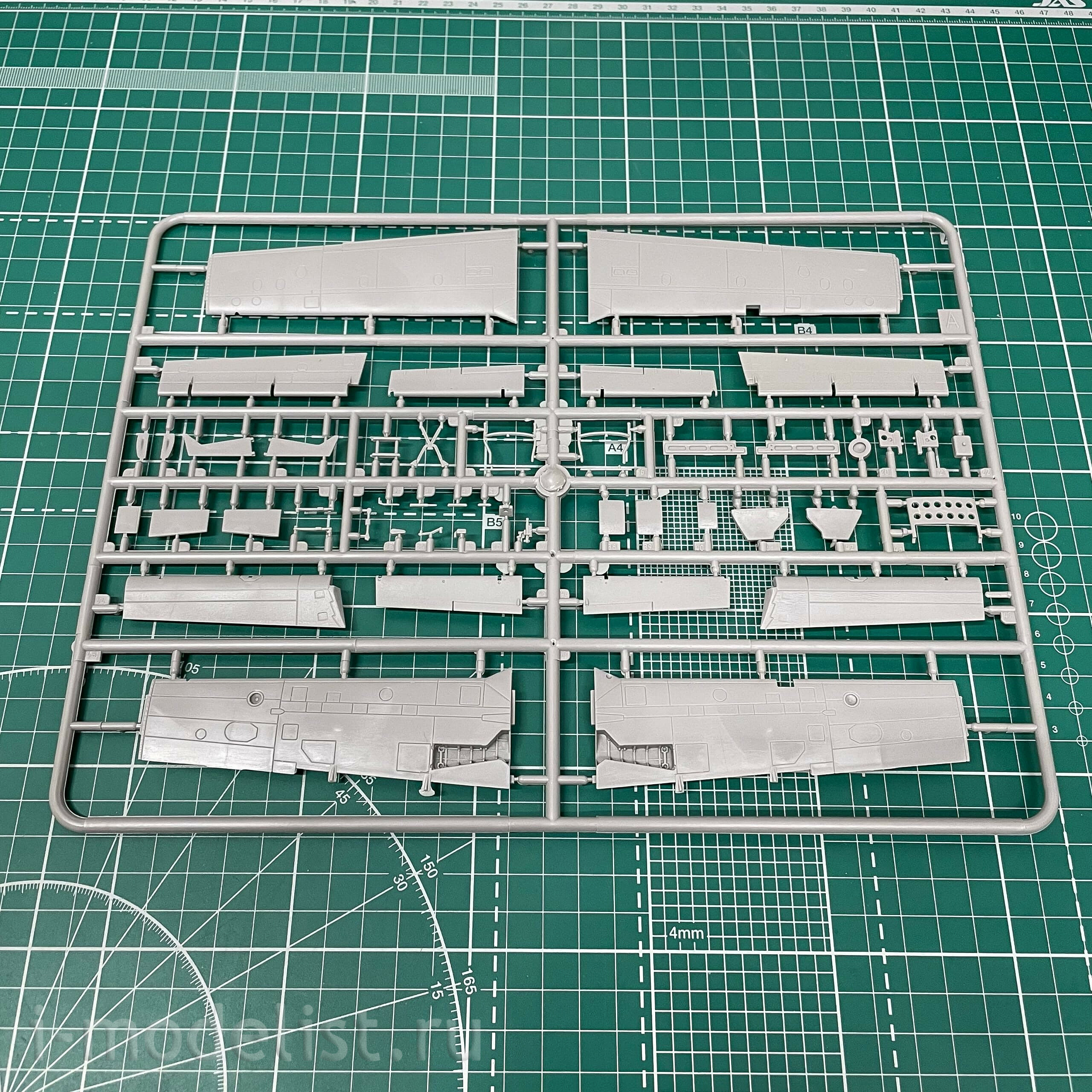 450 Roden 1/48 T-28D Trojan 