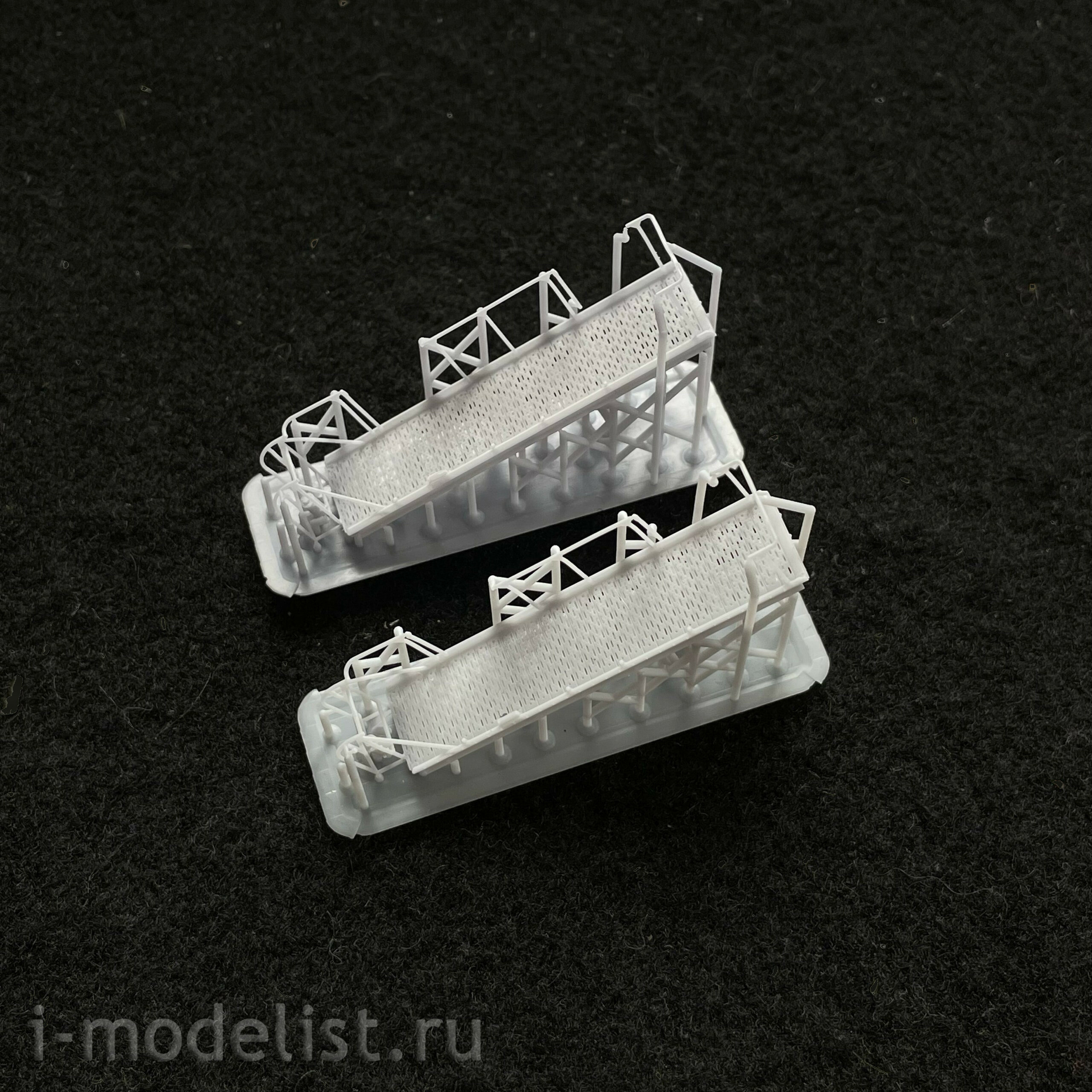 MM72322 Major Models 1/72 Stepladder for Tu-22 (2 pcs.)