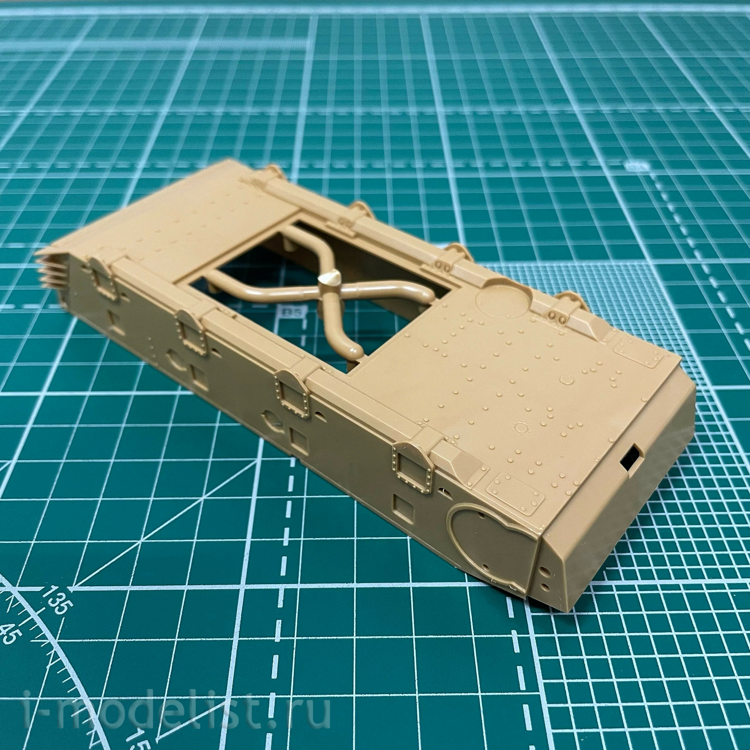 3674 Zvezda 1/35 German tank Pz IV Ausf. G