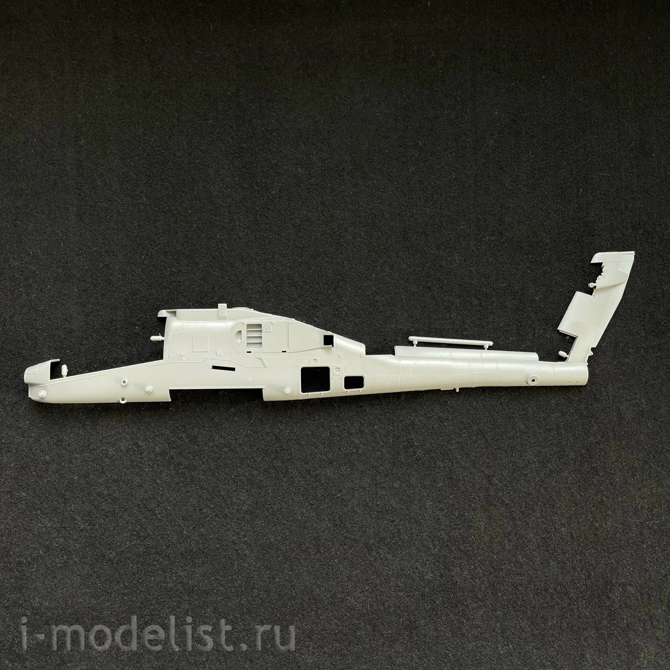 2604 Takom 1/35 Helicopter AH Mk. 1 Apache