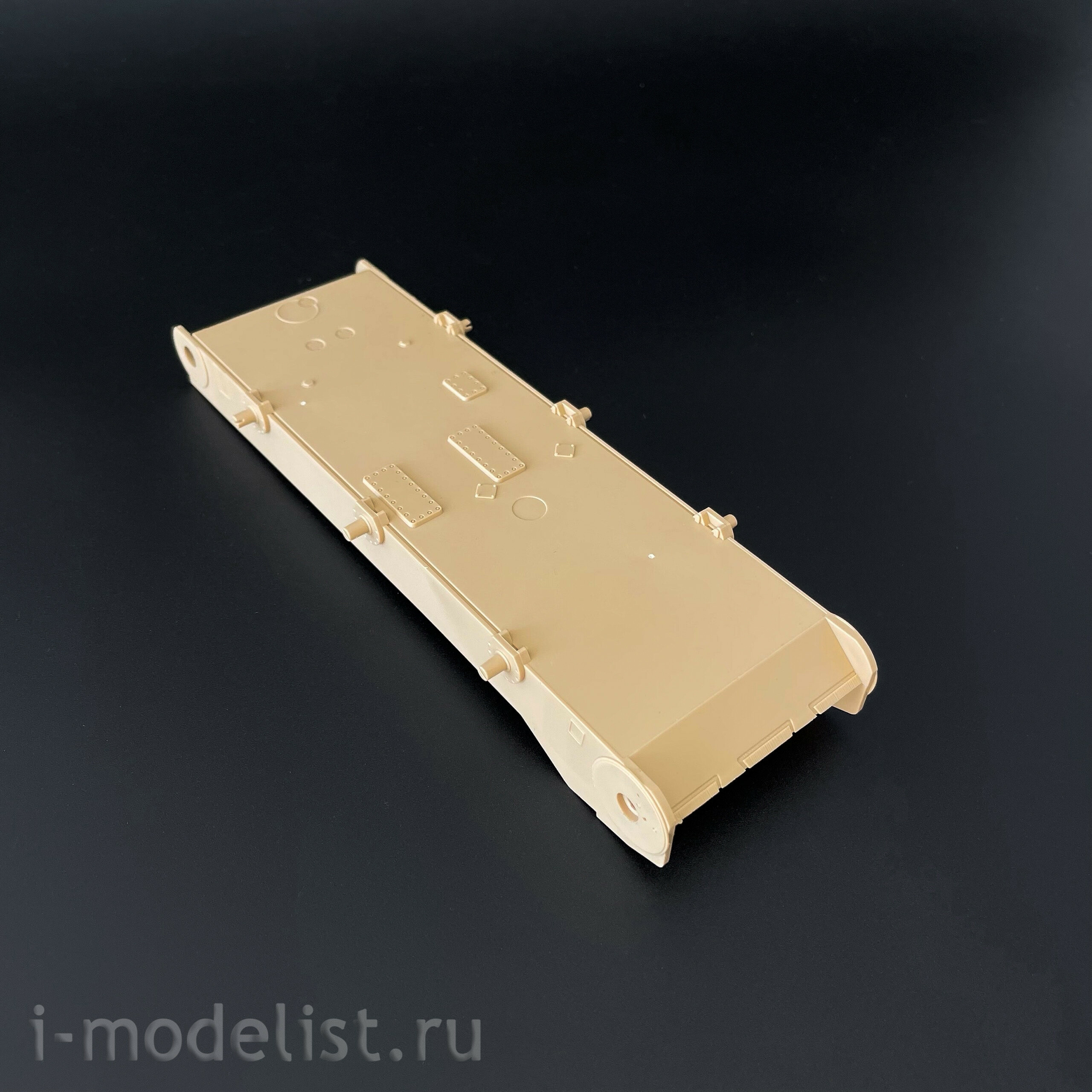 35A030 Amusing Hobby 1/35 SD.Kfz.184 Ferdinand & 16t Strabokran