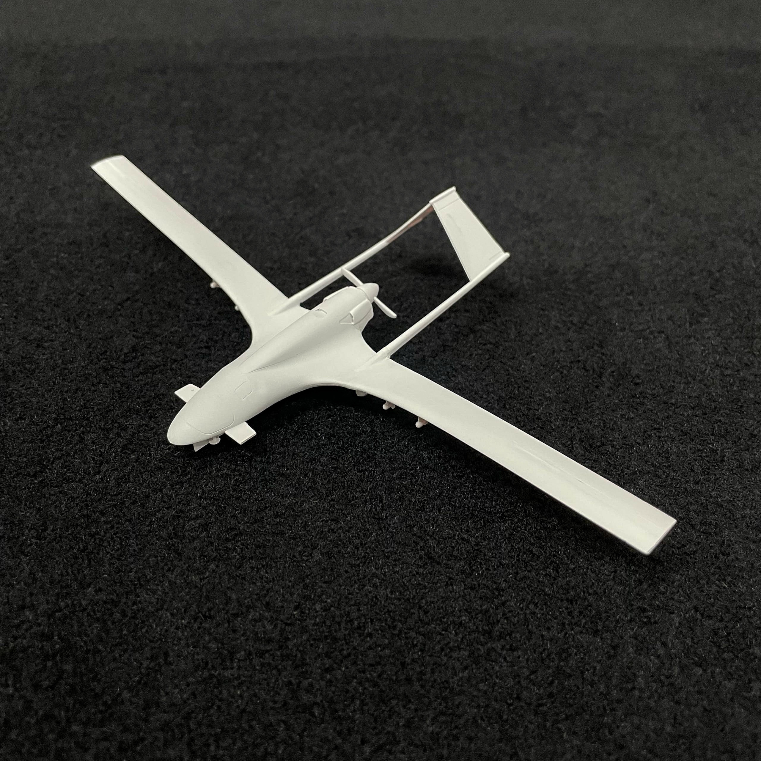 DVC72001 DVC 1/72 UAV - Bayraktar