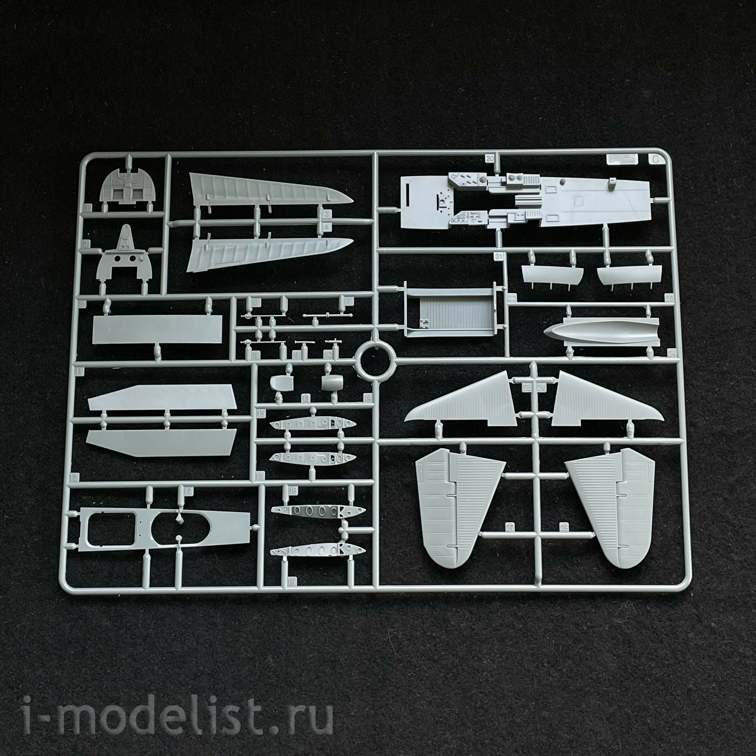 L4812 Great Wall Hobby 1/48 Douglas TBD-1A 