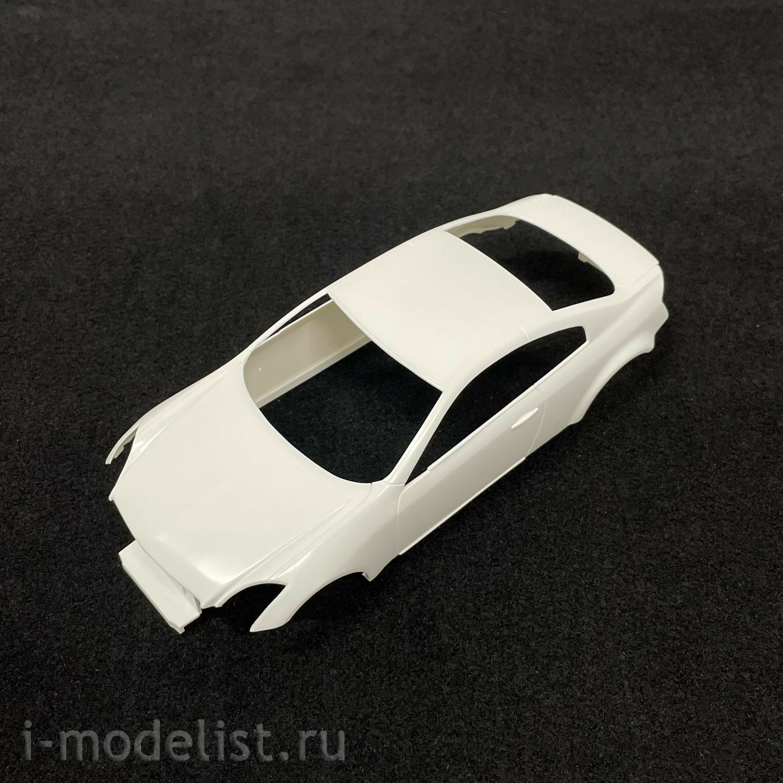 03933 Fujimi 1/24 Nissan Skyline Coupe 350 GT NiSMO (V35)