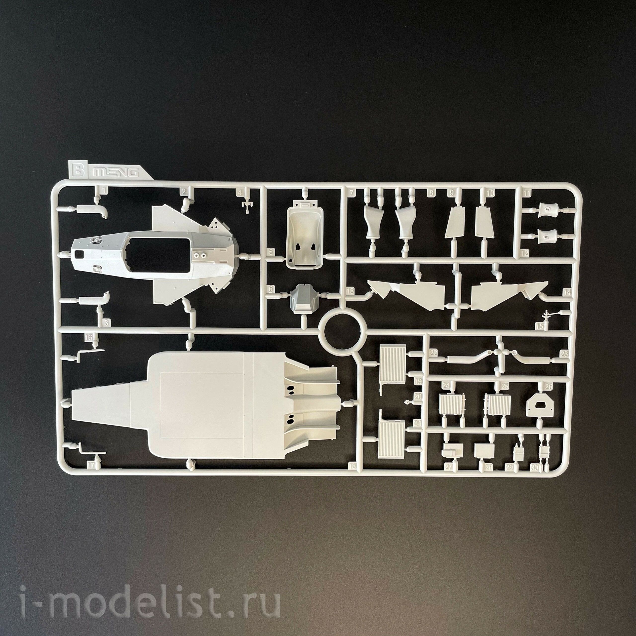 CS-007 Meng 1/24 Гоночный автомобиль McLaren MP4/4