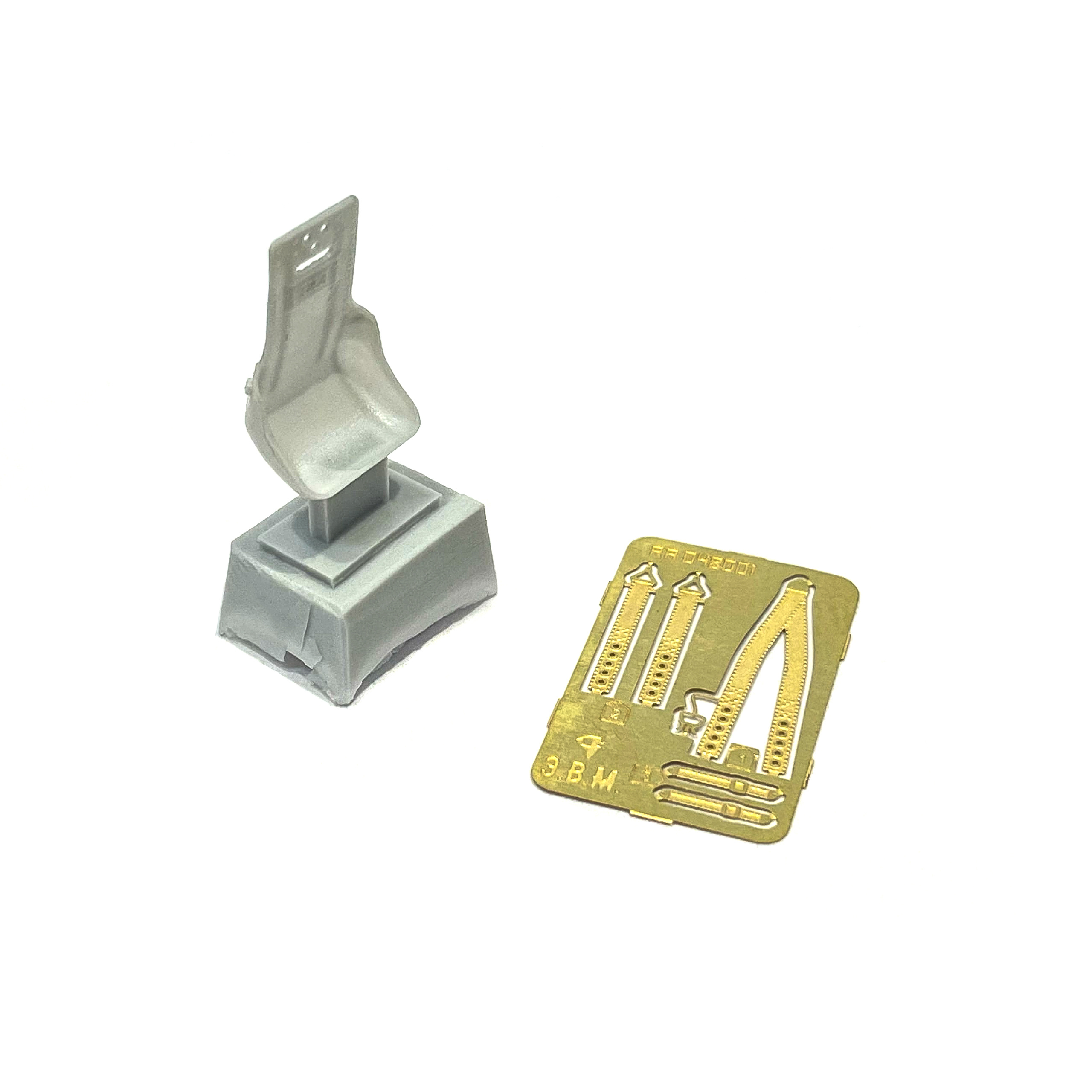 RS48006 E. V. M. 1/48 Early Pilot's Seat for ILyushin-2 (Zvezda)
