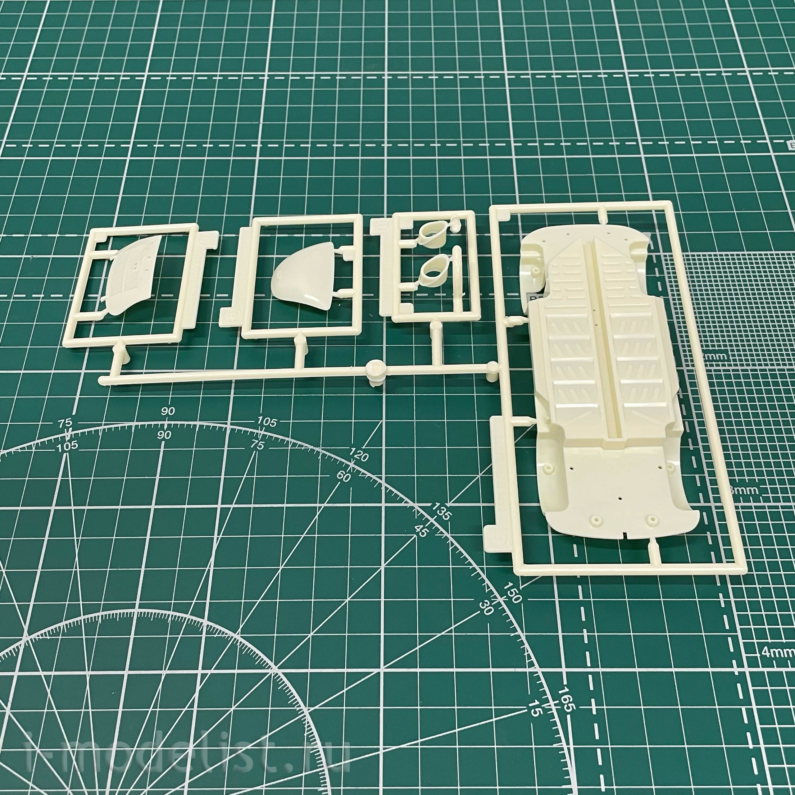 21207 Hasegawa 1/24 Subaru 360 Deluxe 