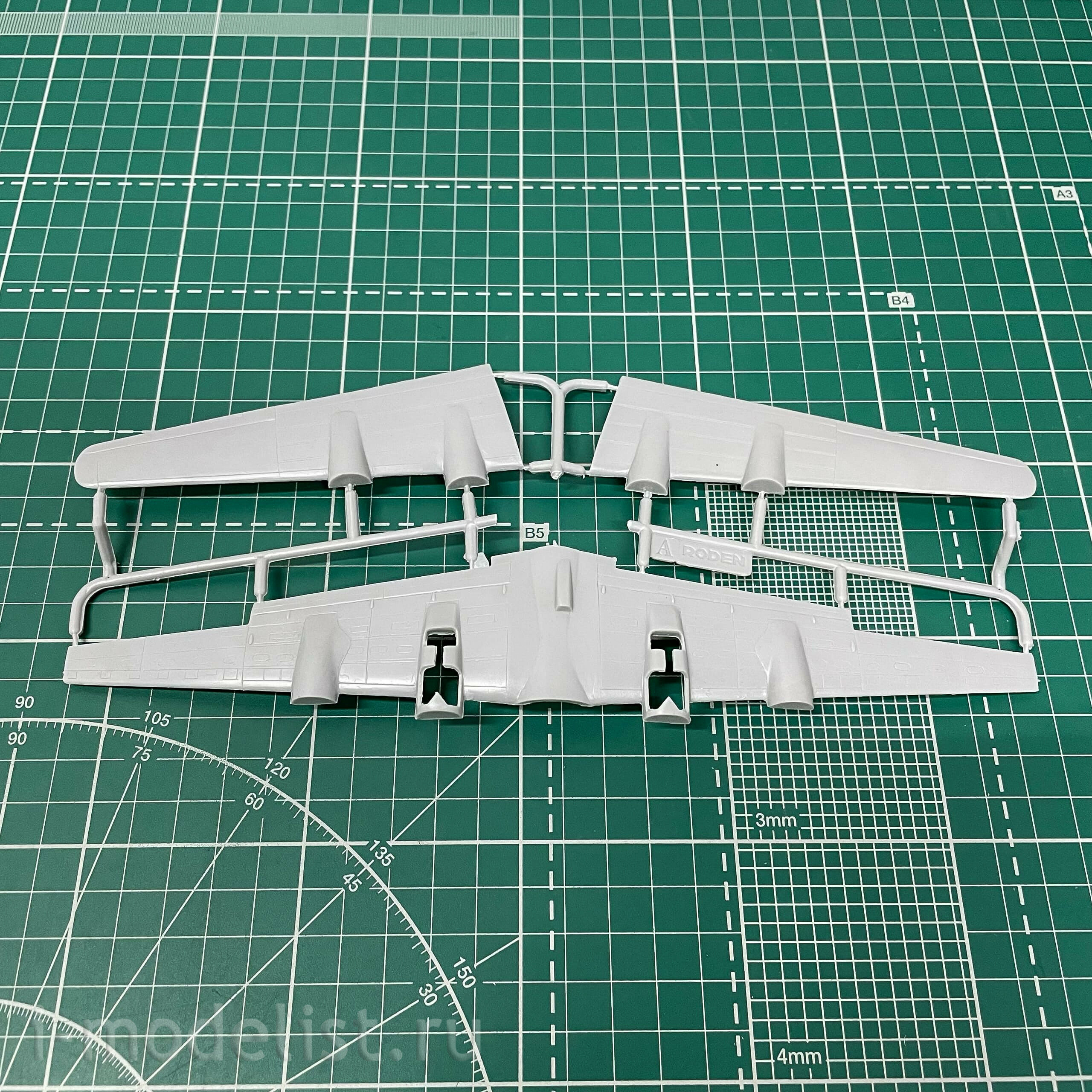 307 Roden 1/144 Douglas VC-118 