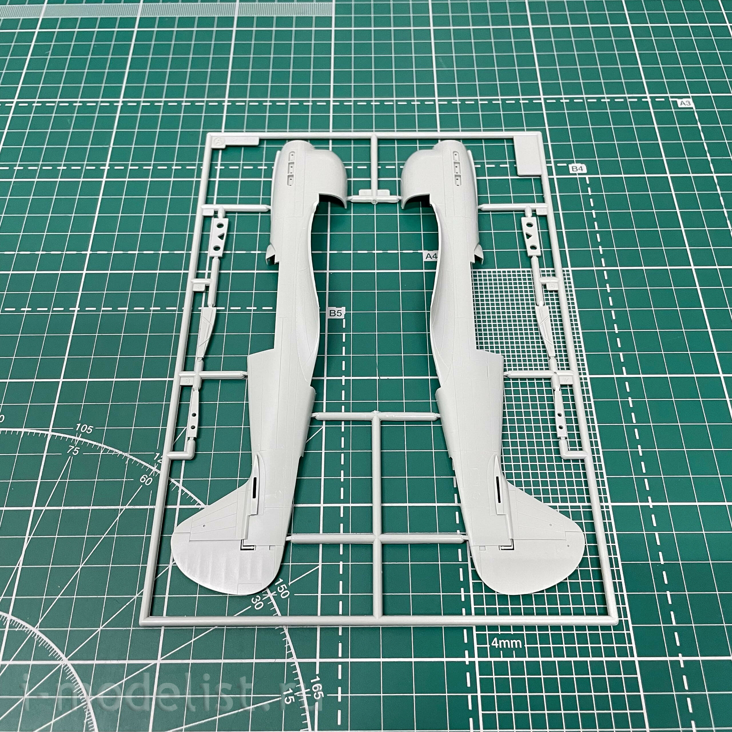 12341 Academy 1/48 USAAF P-40N 