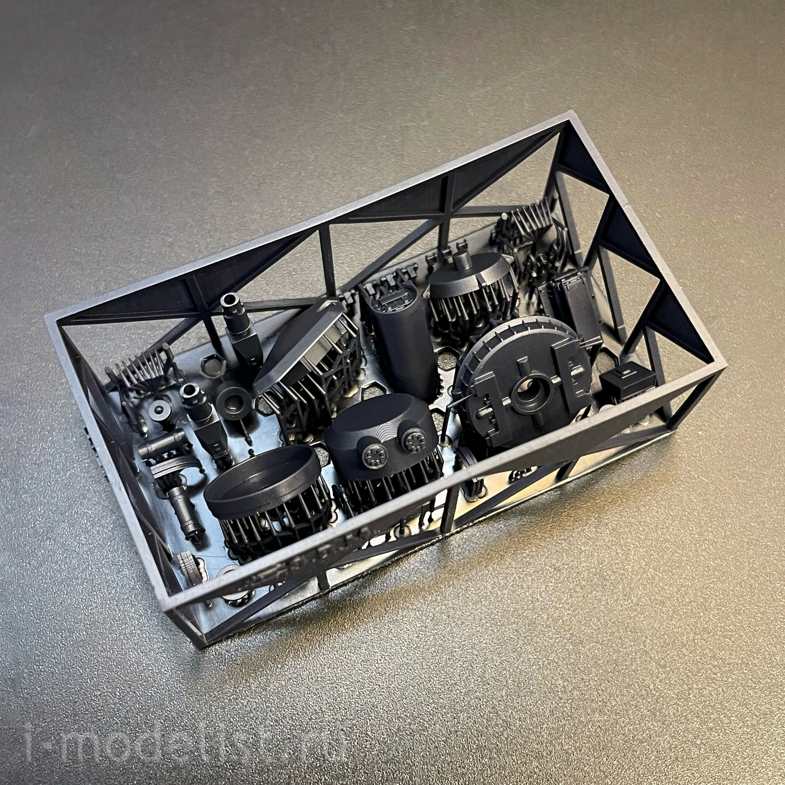 ML27001 Э.В.М. 1/72 APC M577 плаnotарный БТР из фильма 