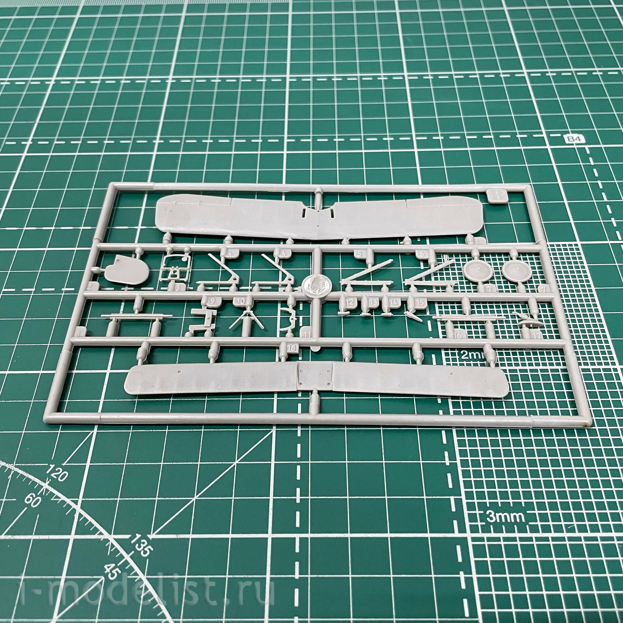059 Roden 1/72 Nieuport 24 bis Aircraft
