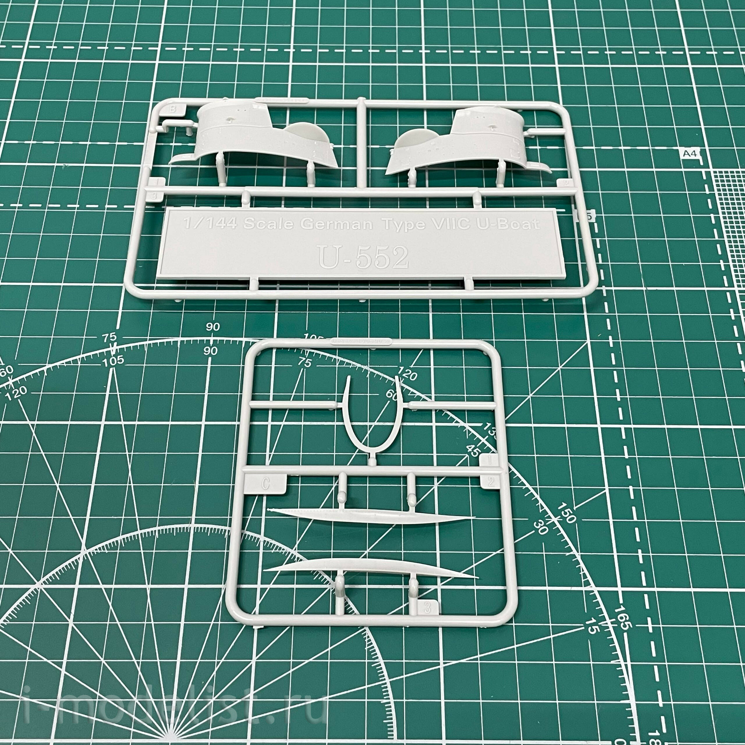 05912 Trumpeter 1/144 DKM Type VII-C U-Boat