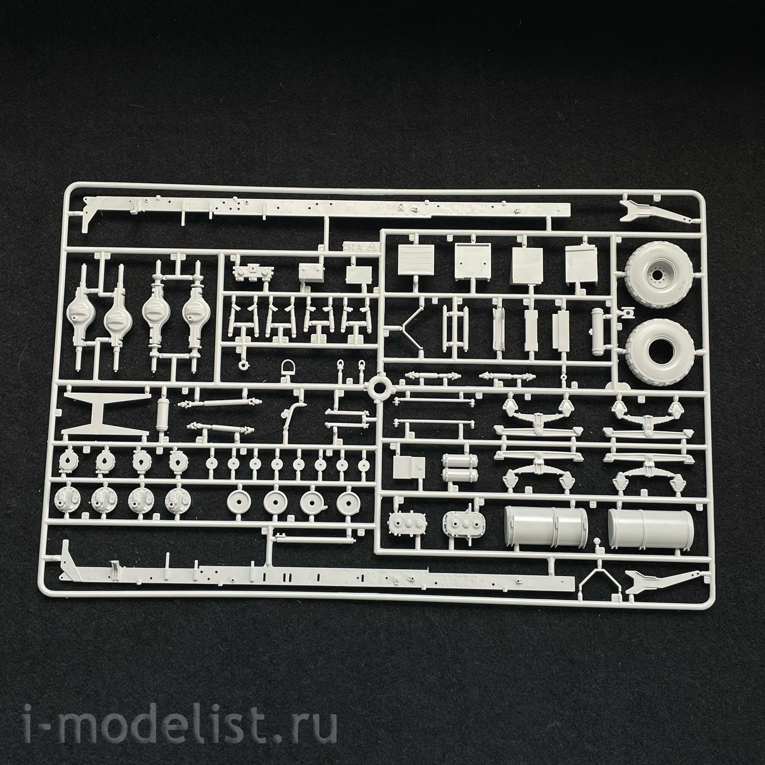 6510 Italeri 1/35 HEMTT Gun Truck