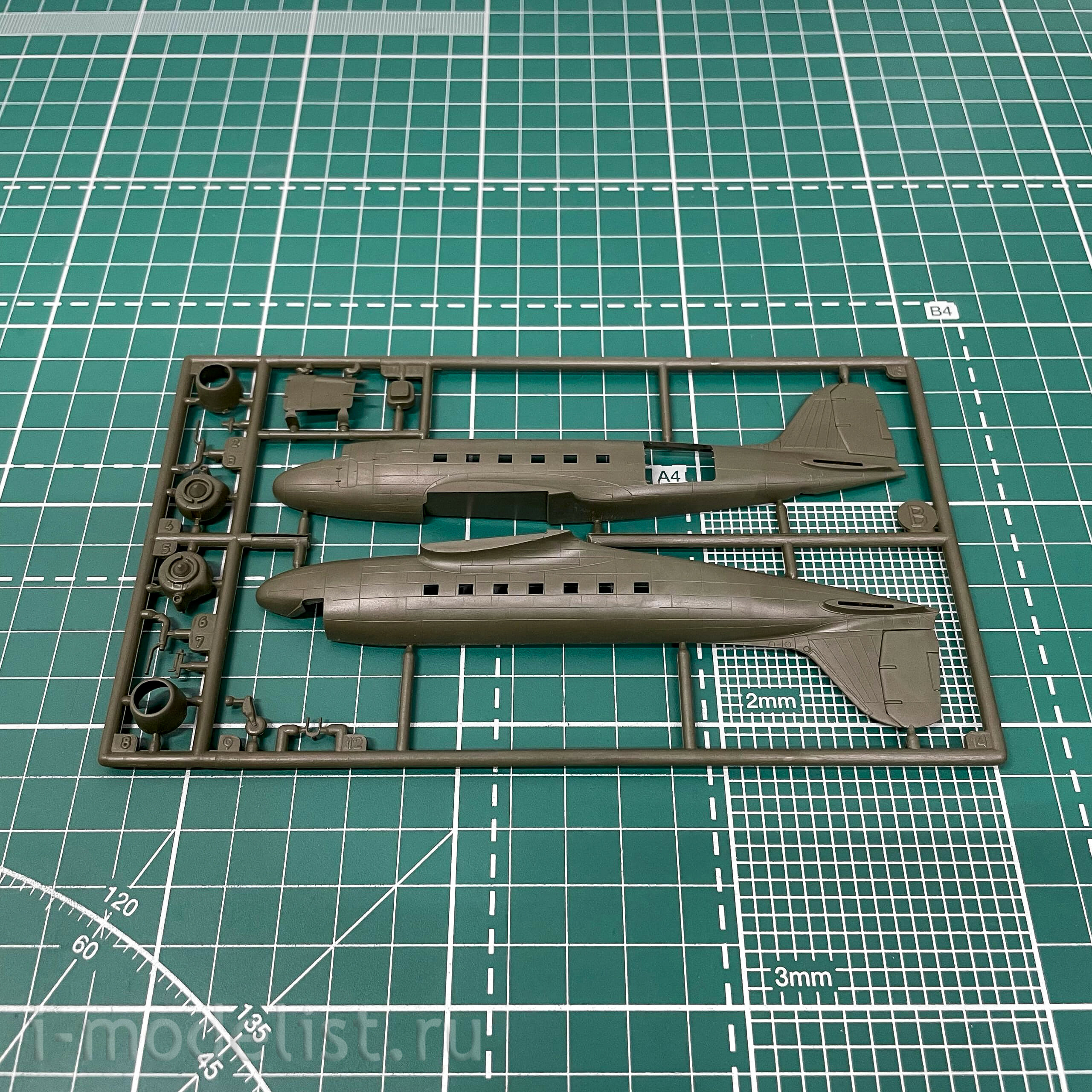 308 Roden 1/144 Douglas C-47 Skytrain